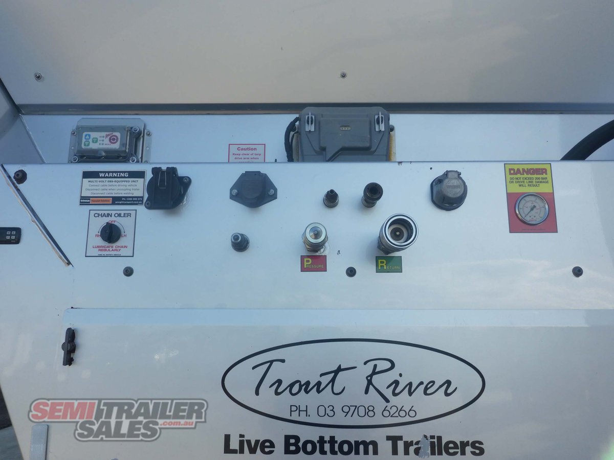 2017 trout river walking floor trailer - (rental)