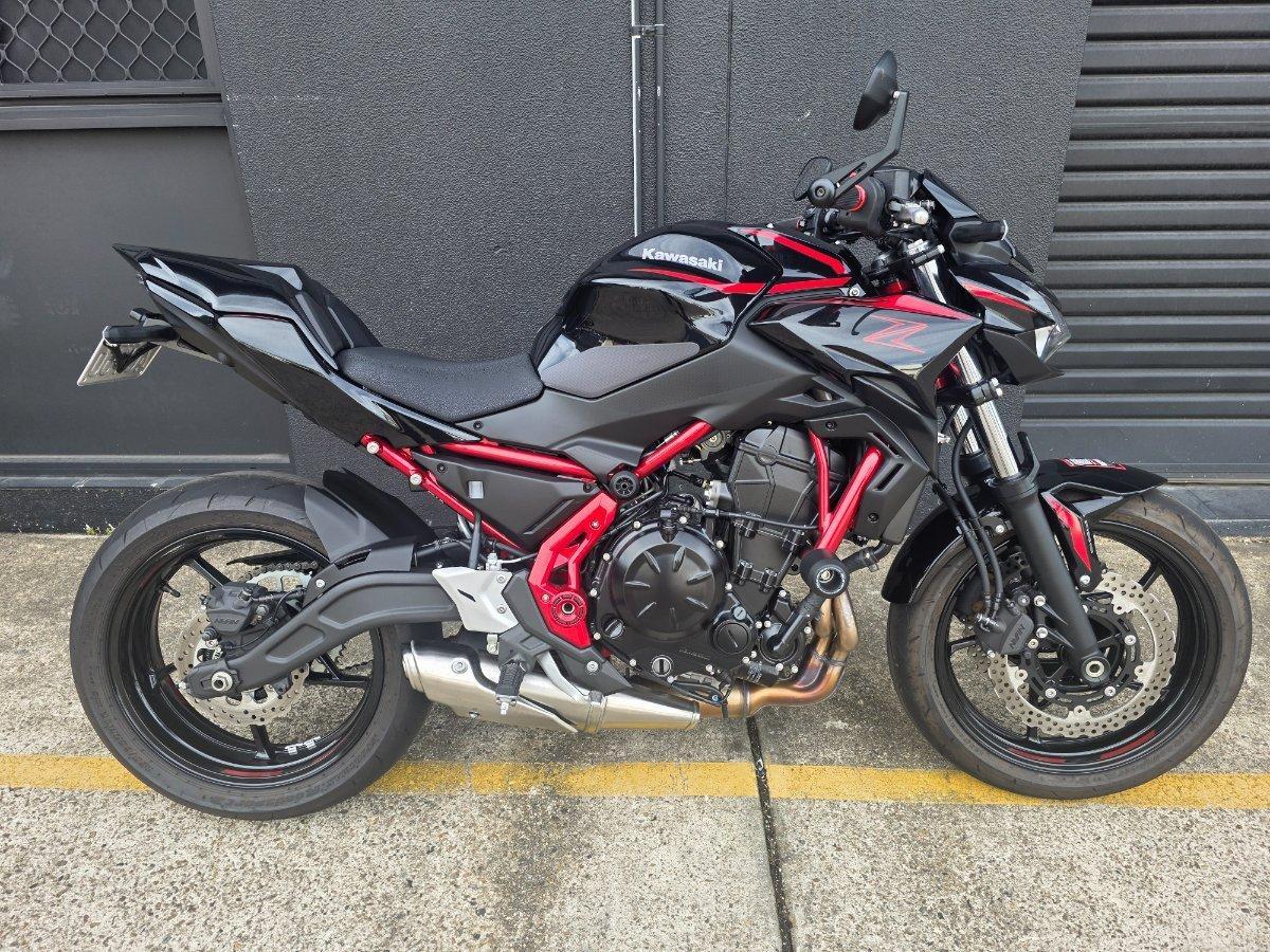 2025 kawasaki z650l (lams) sports