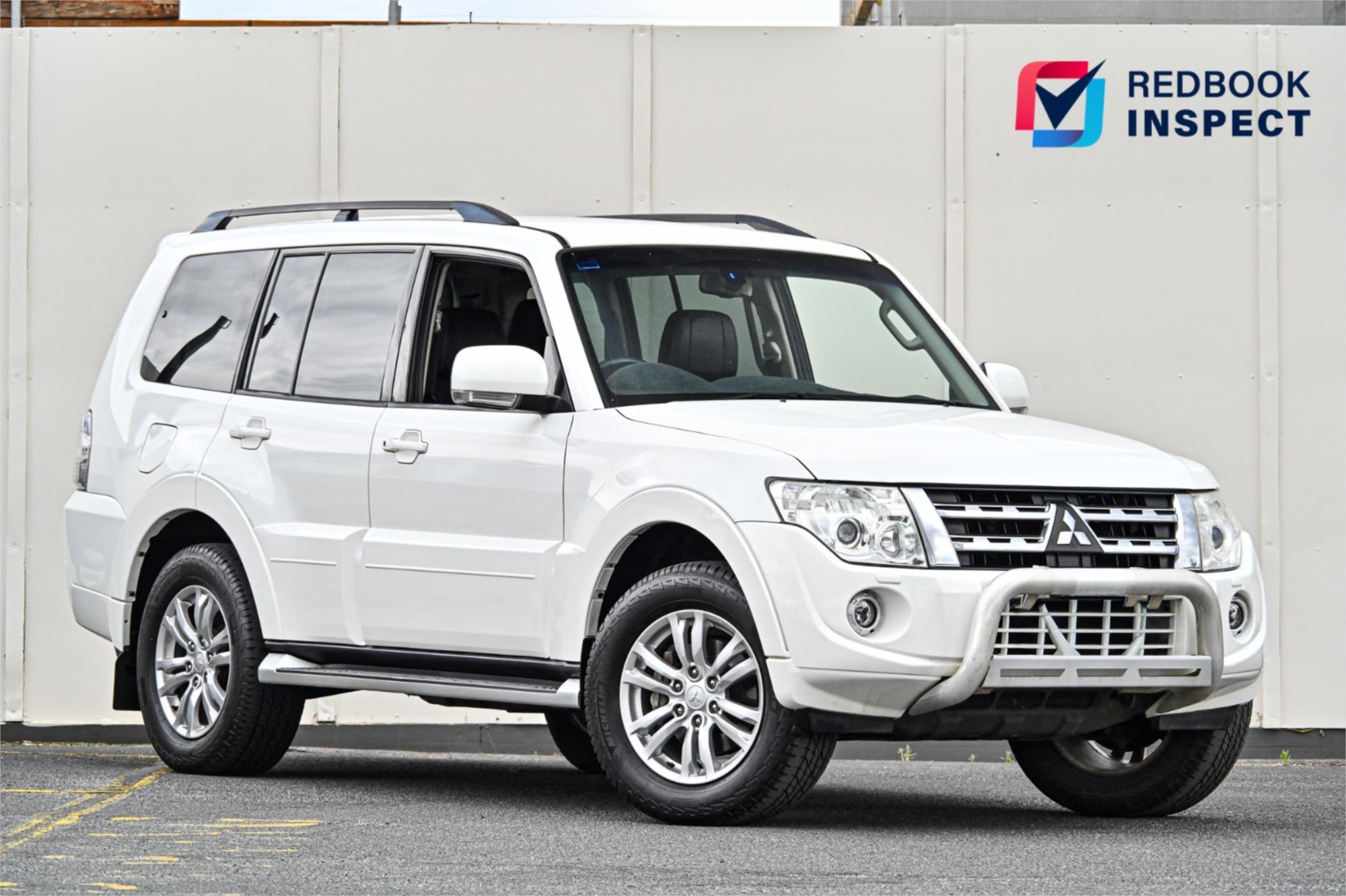 2013 mitsubishi pajero nw vr-x sports automatic wagon
