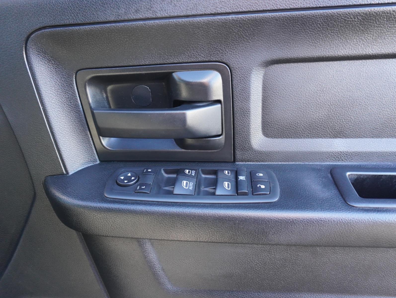 2020 RAM 1500 DS EXPRESS AUTOMATIC UTILITY JACFD5308216 JUST CARS