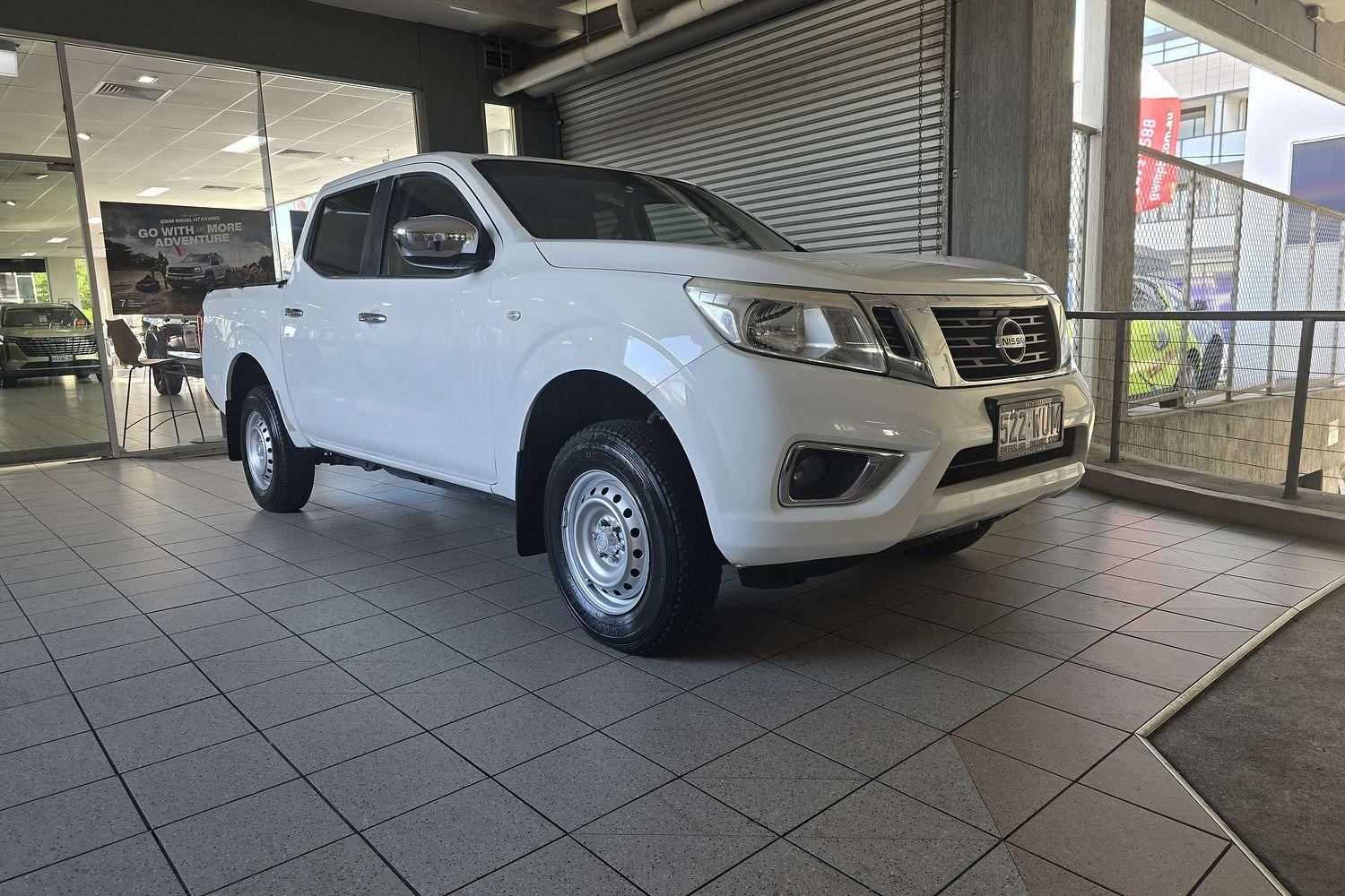 2015 nissan navara rx d23 auto 4x4 dual cab p/up