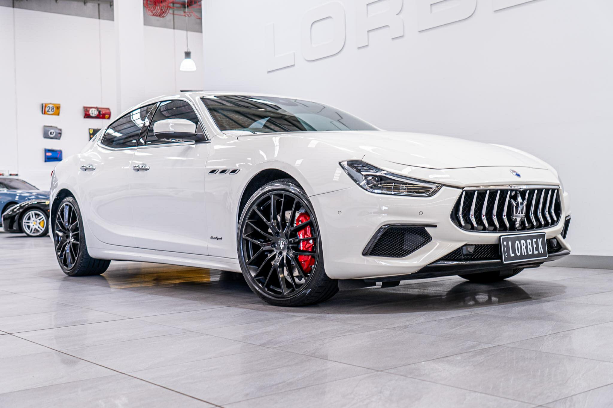 2018 maserati ghibli m157 my18 gransport 8 sp automatic 4d sedan
