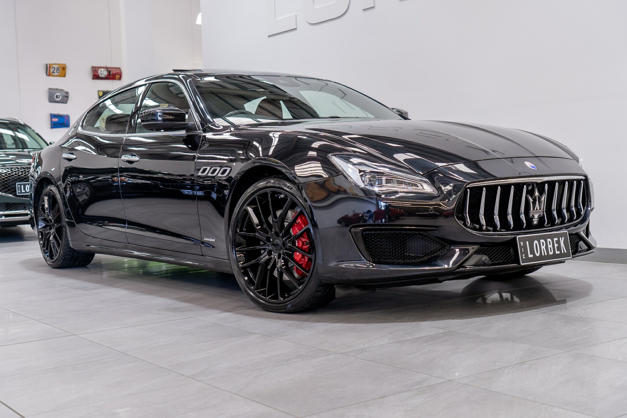 2017 maserati quattroporte m156 my18 gransport 8 sp automatic 4d sedan