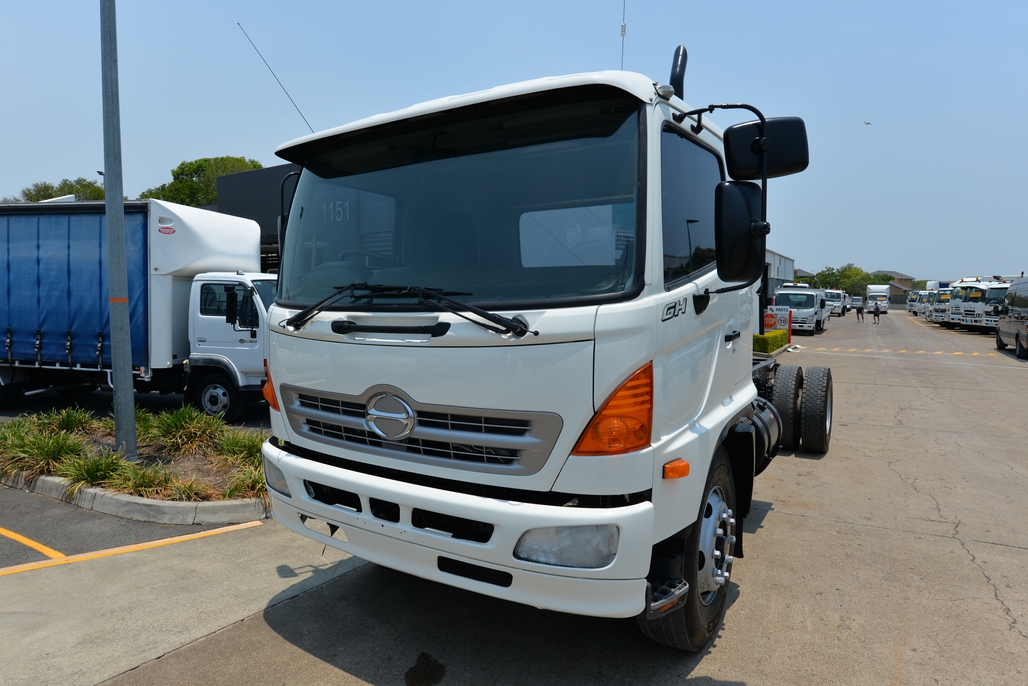 2005 Hino Ranger Gh1j Automatic Cab Chassis - JCFD5167083 ...