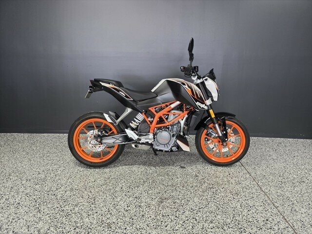 2014 ktm 390 duke road