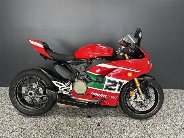 2023 ducati panigale bayliss 1st championship 2 sports