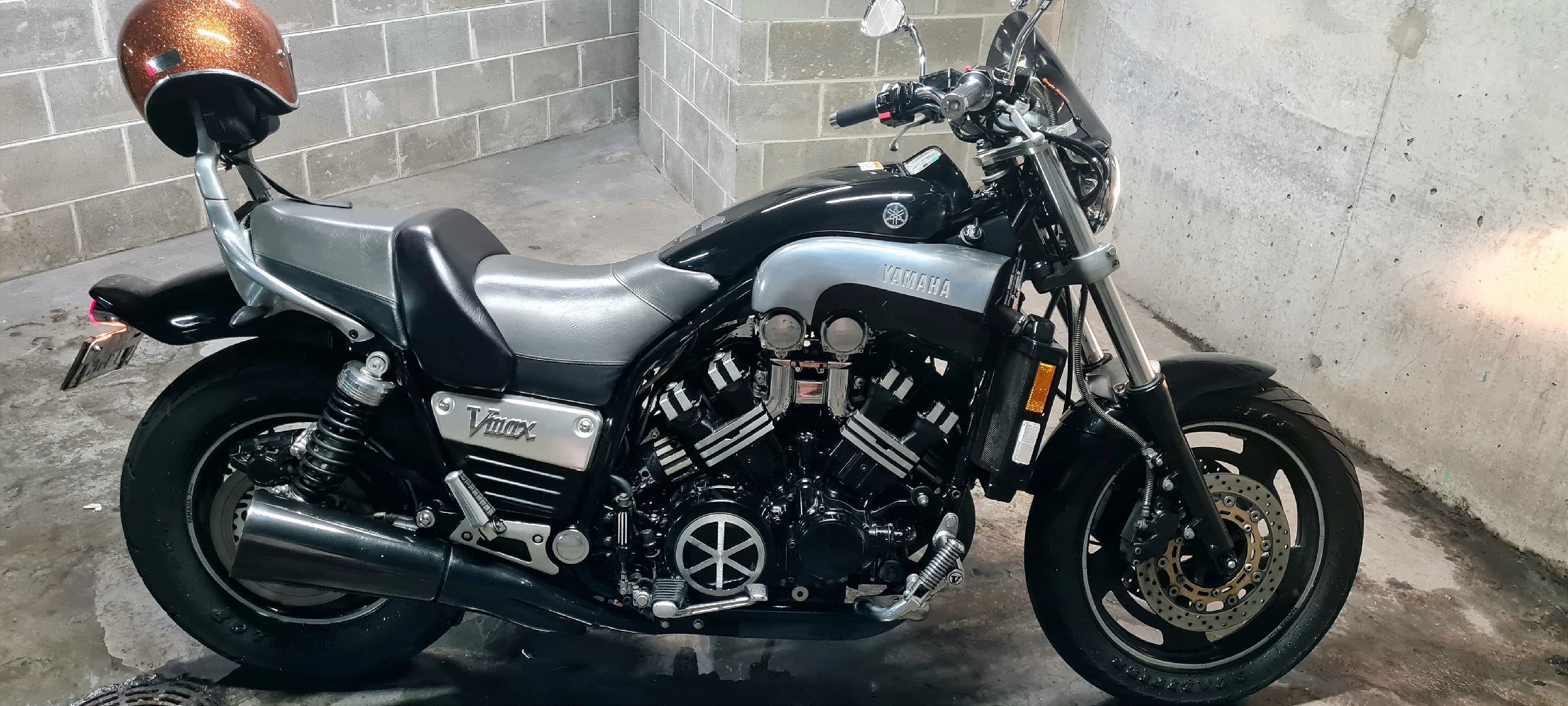 1996 yamaha vmx1200 (vmax) road