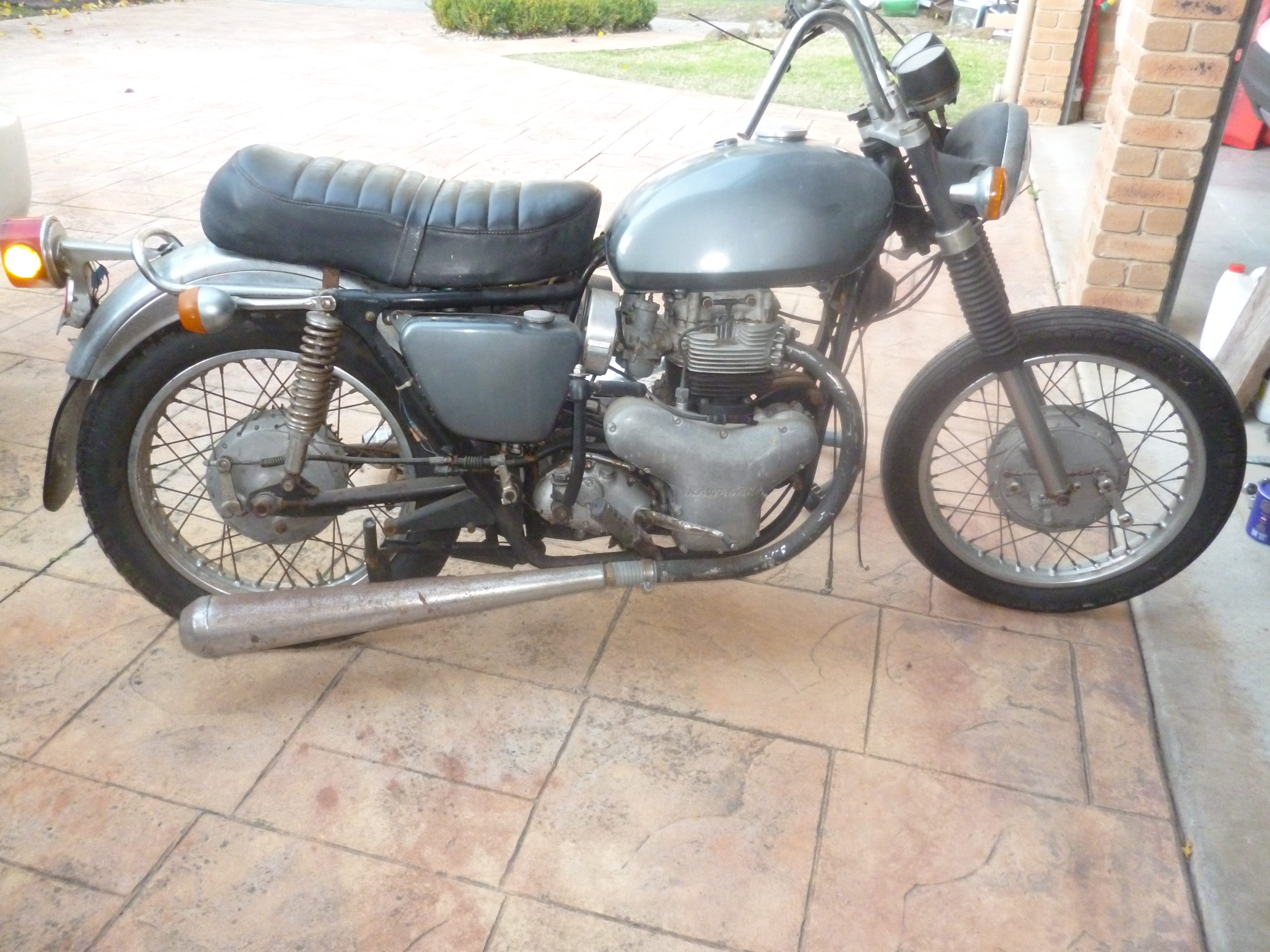 1968 kawasaki commandor w1 650cc road