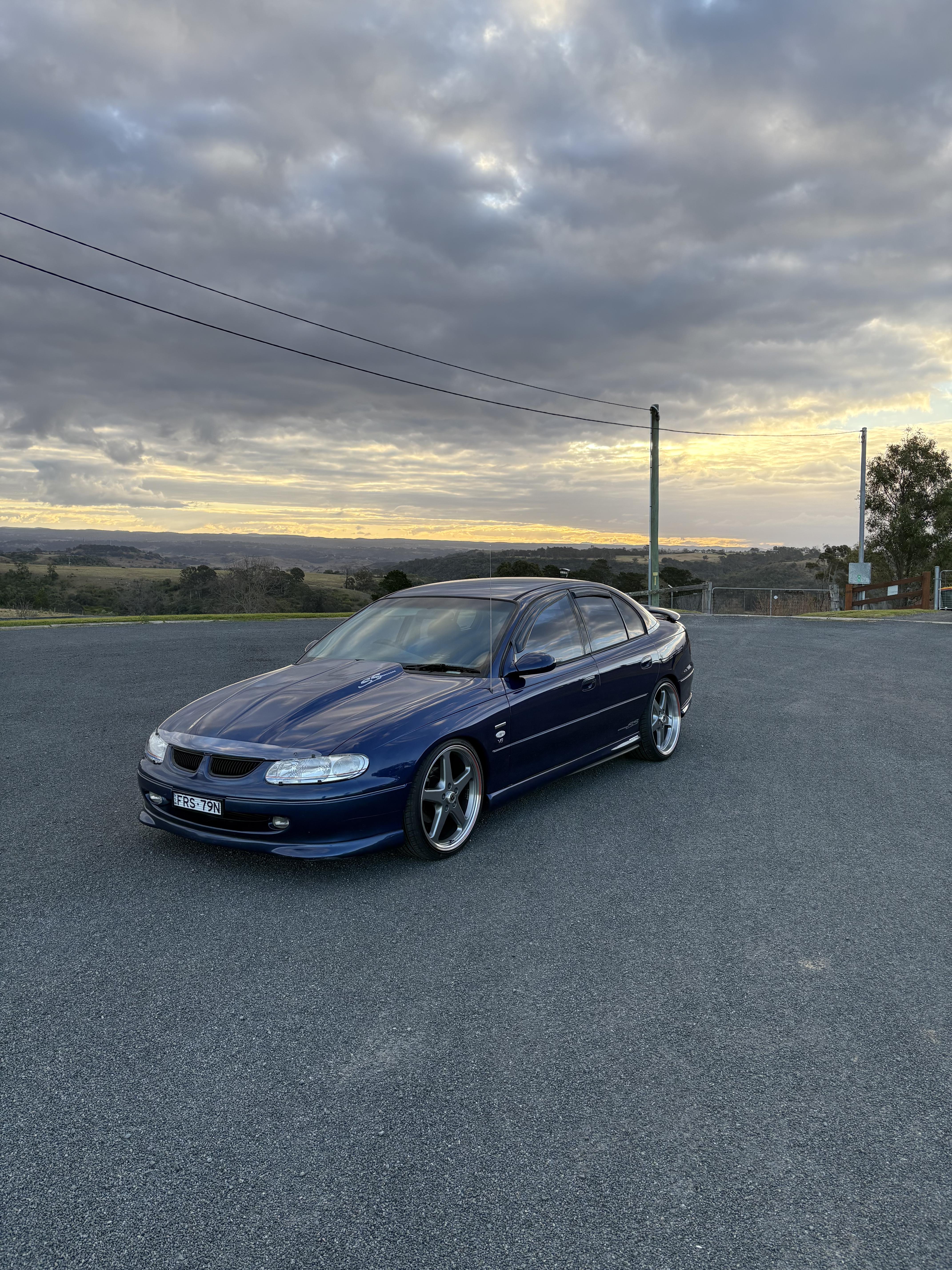1997 holden commodore vt ss supercharged 5 sp manual 4d sedan