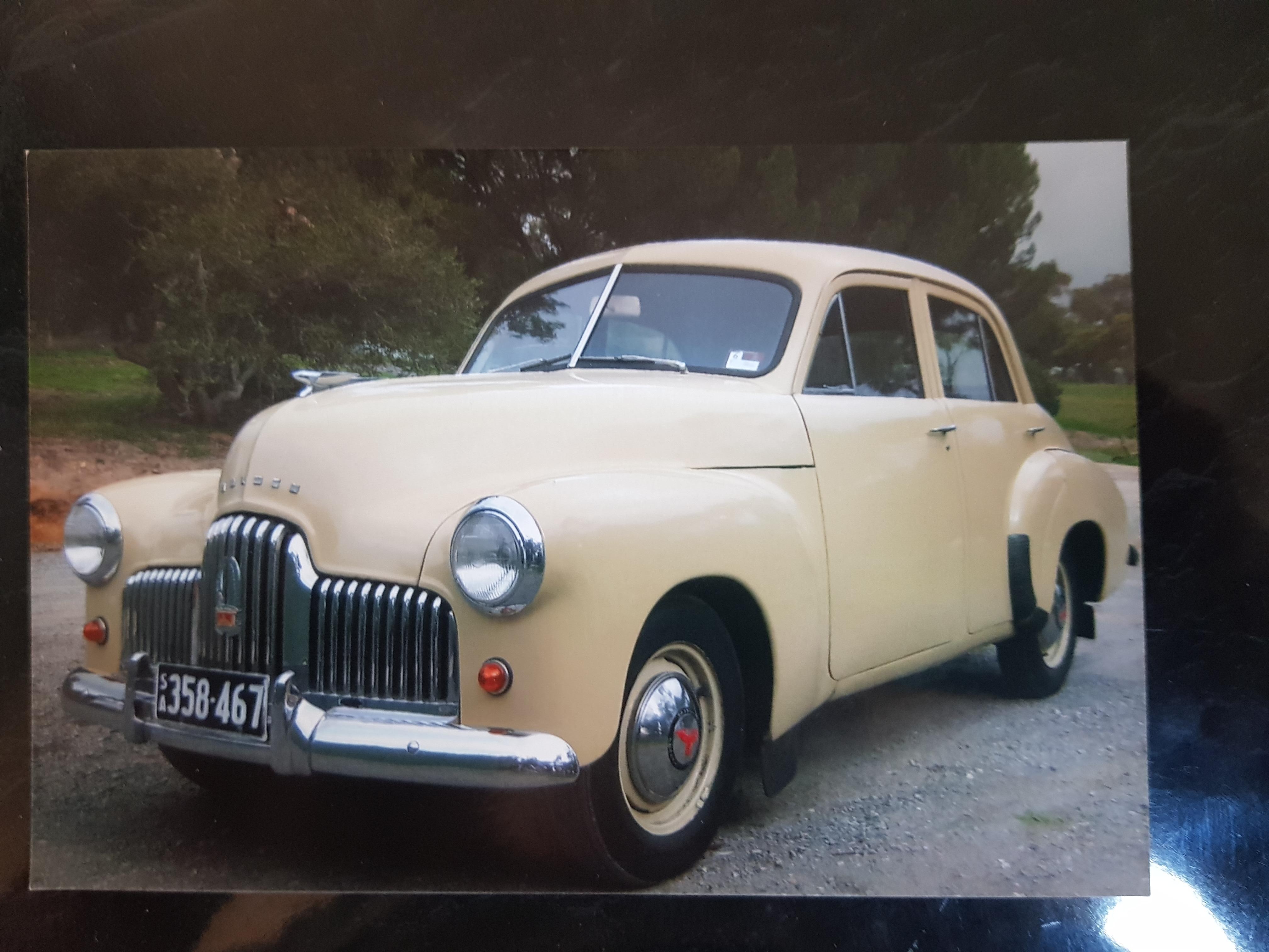 1952 holden 48-215 fx sedan