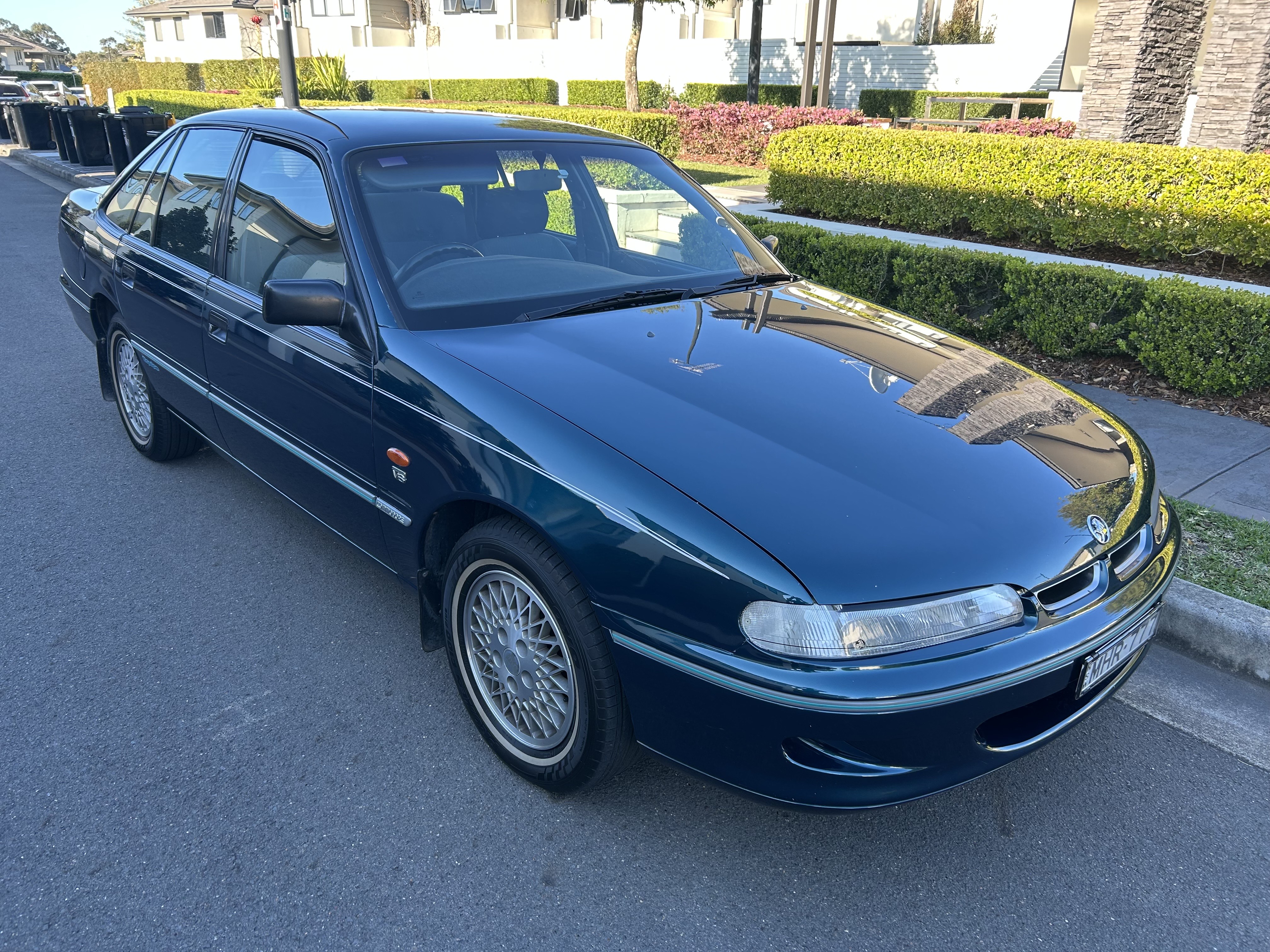 1996 holden commodore vs equipe 4 sp automatic 4d sedan