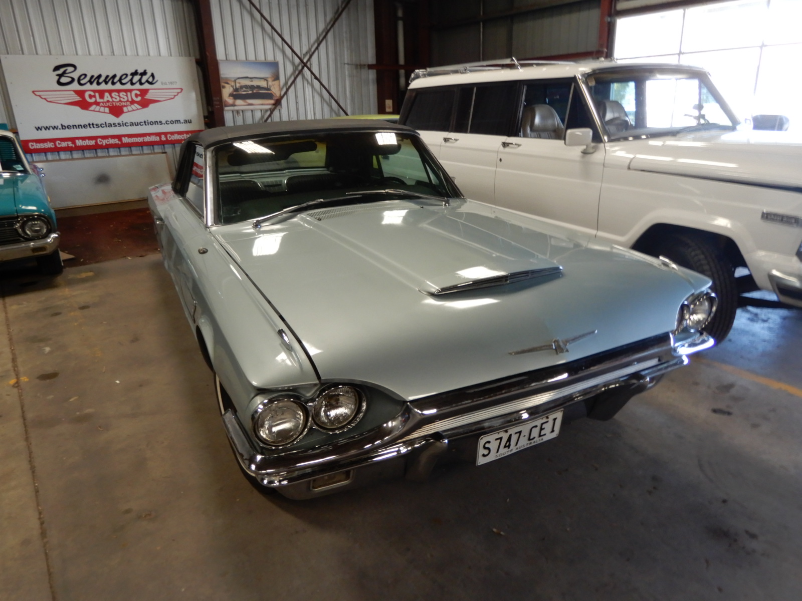 1965 ford thunderbird automatic convertible