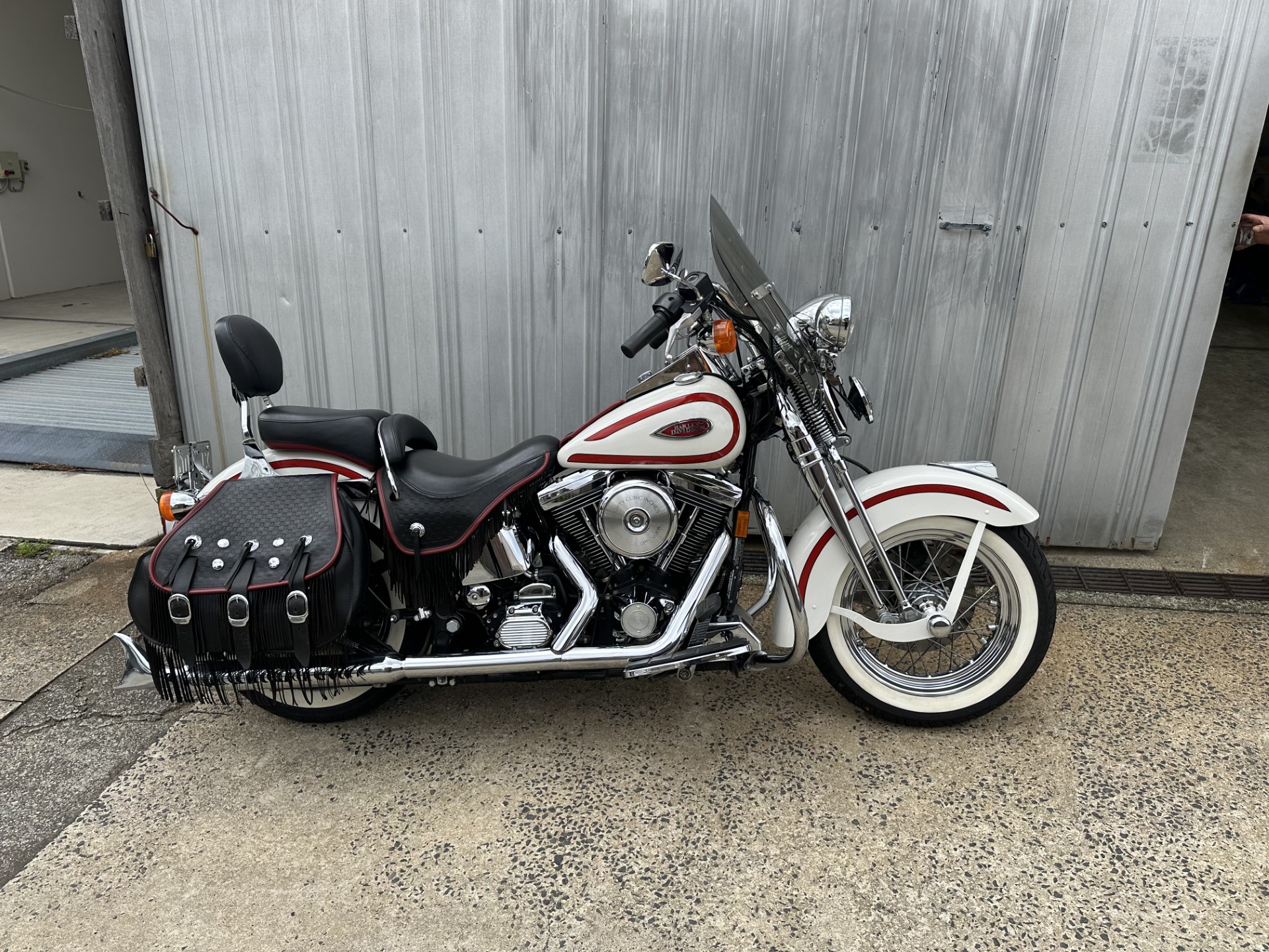 1997 harley-davidson flsts heritage springer cruiser