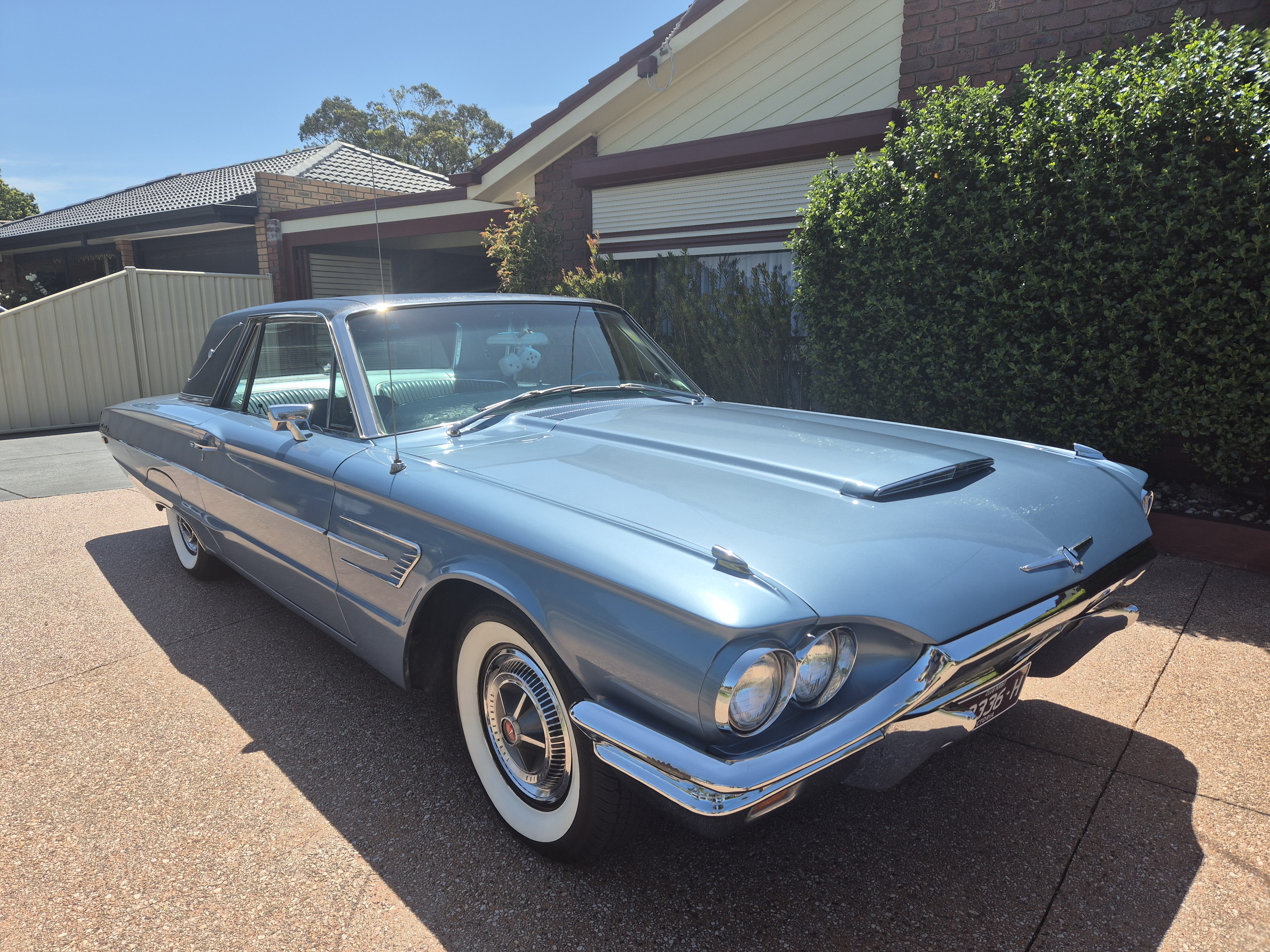 1965 ford thunderbird hardtop