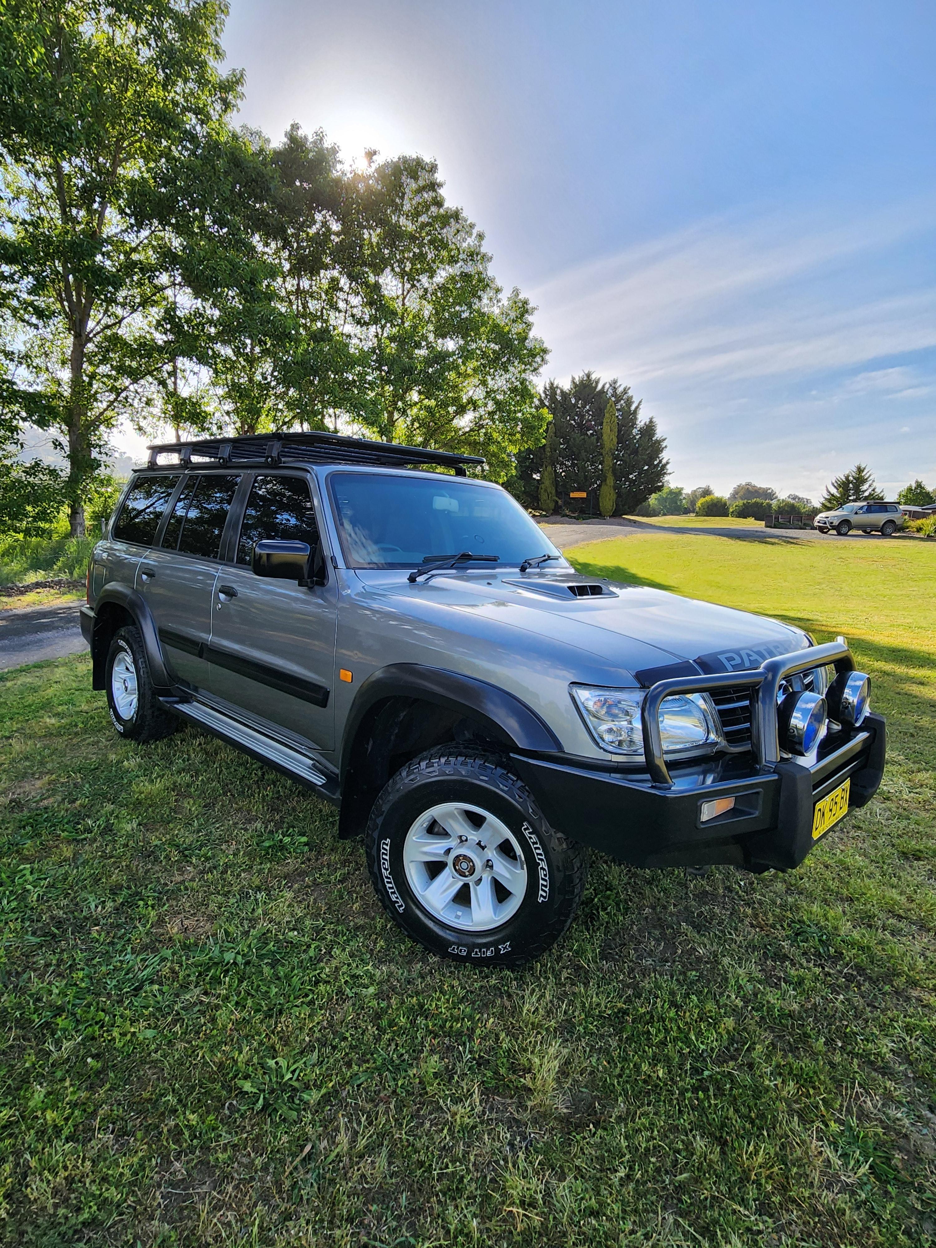 2004 nissan patrol gu iii st 4x4 3.0l turbo diesel 4d wagon