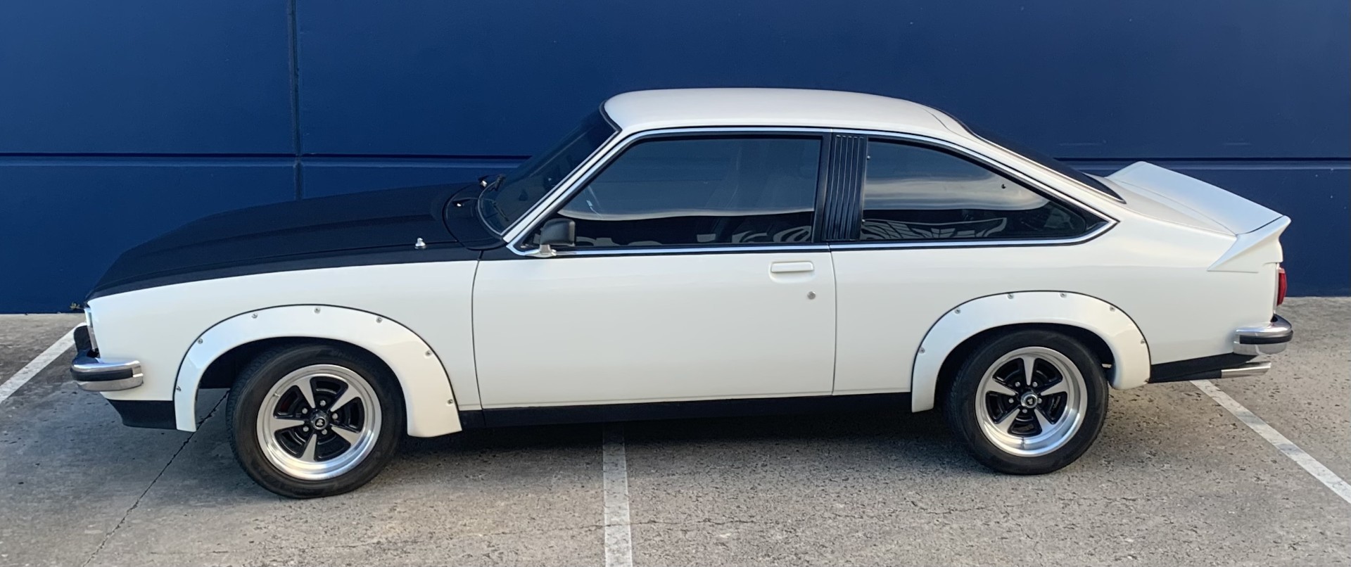 1978 holden torana v8 2d liftback