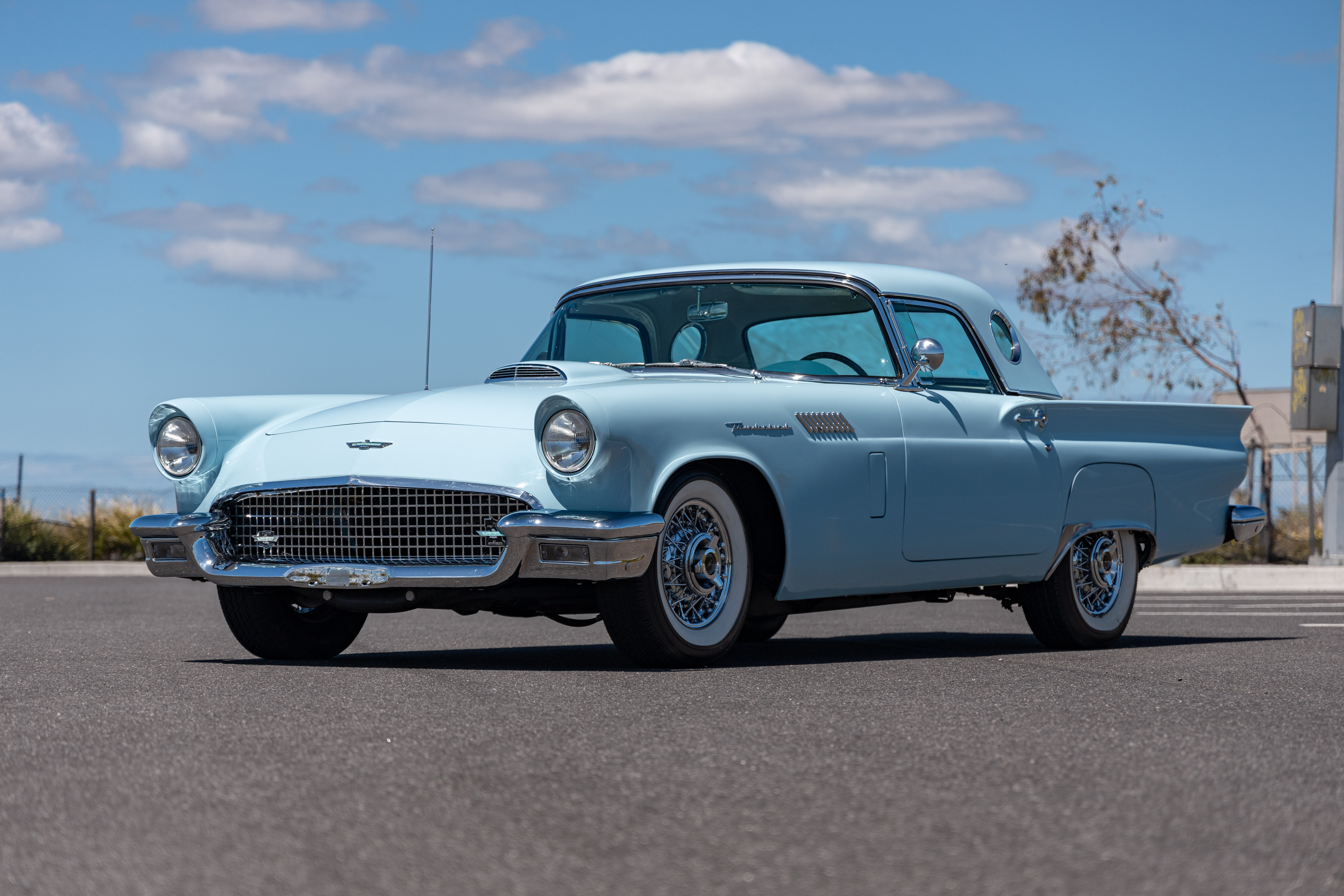 1957 ford thunderbird manual coupe