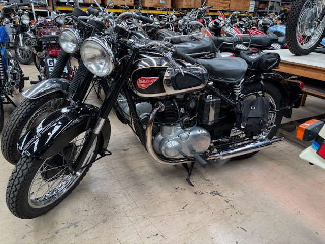 1951 bsa a10 golden flash road
