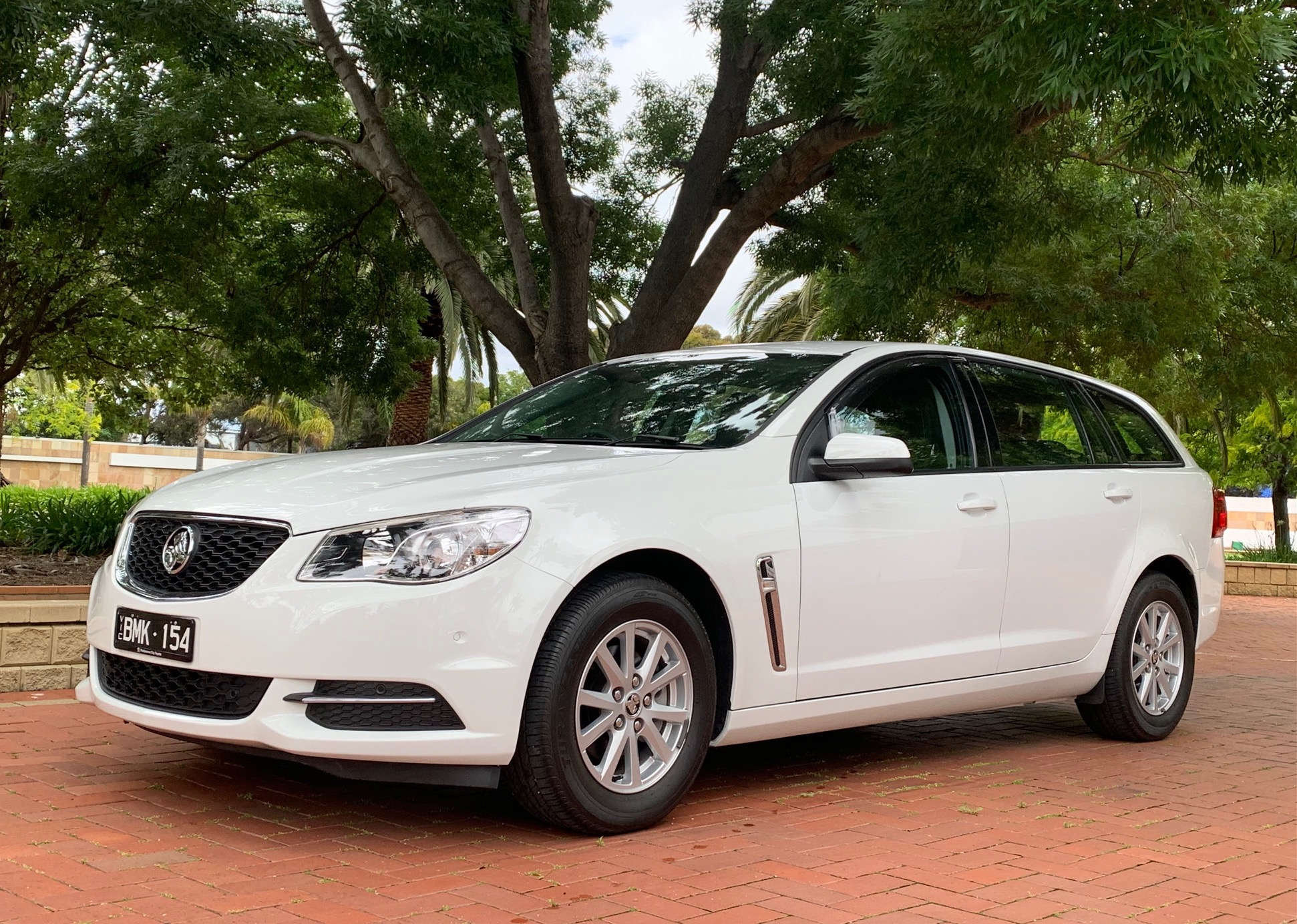 2017 holden commodore vf ii my17 evoke 6 sp automatic 4d sportwagon 