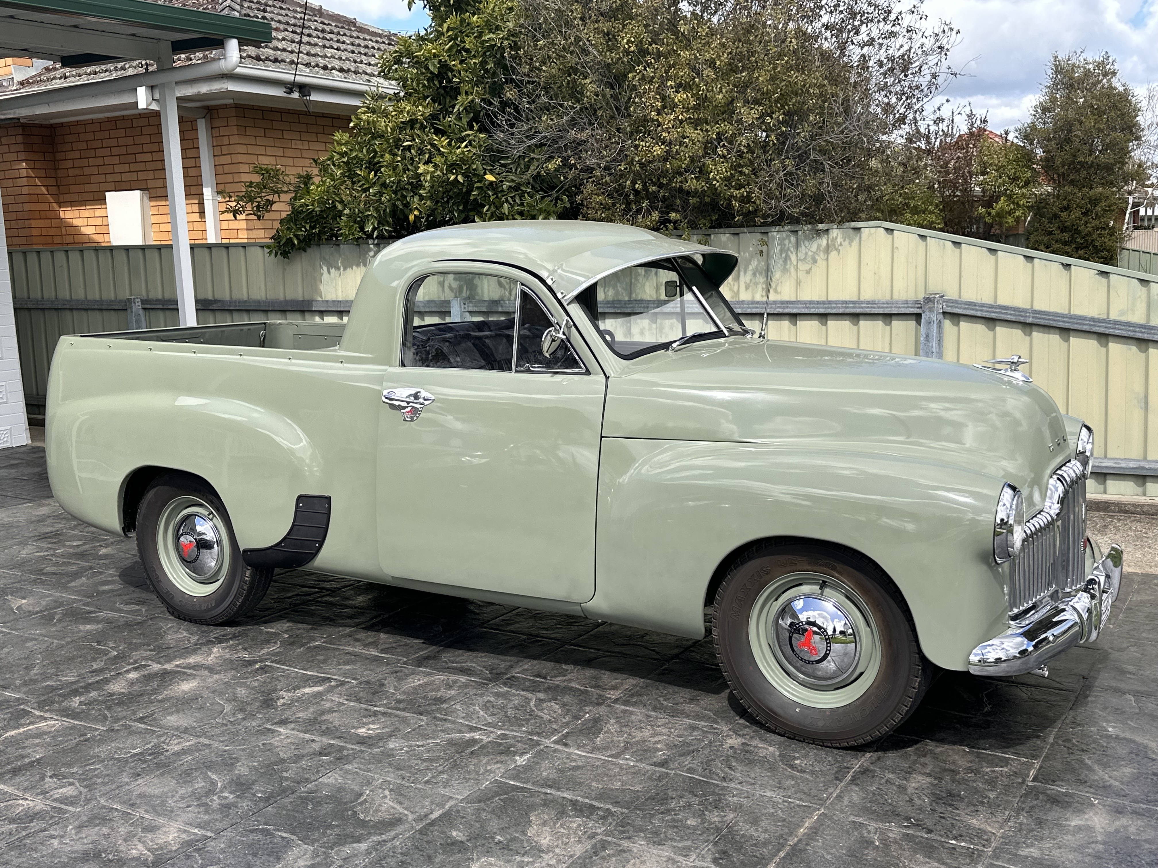 1951 holden 48-215 fx utility 