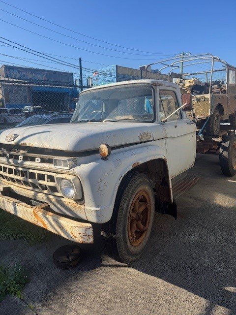 1965 ford f600 tray 