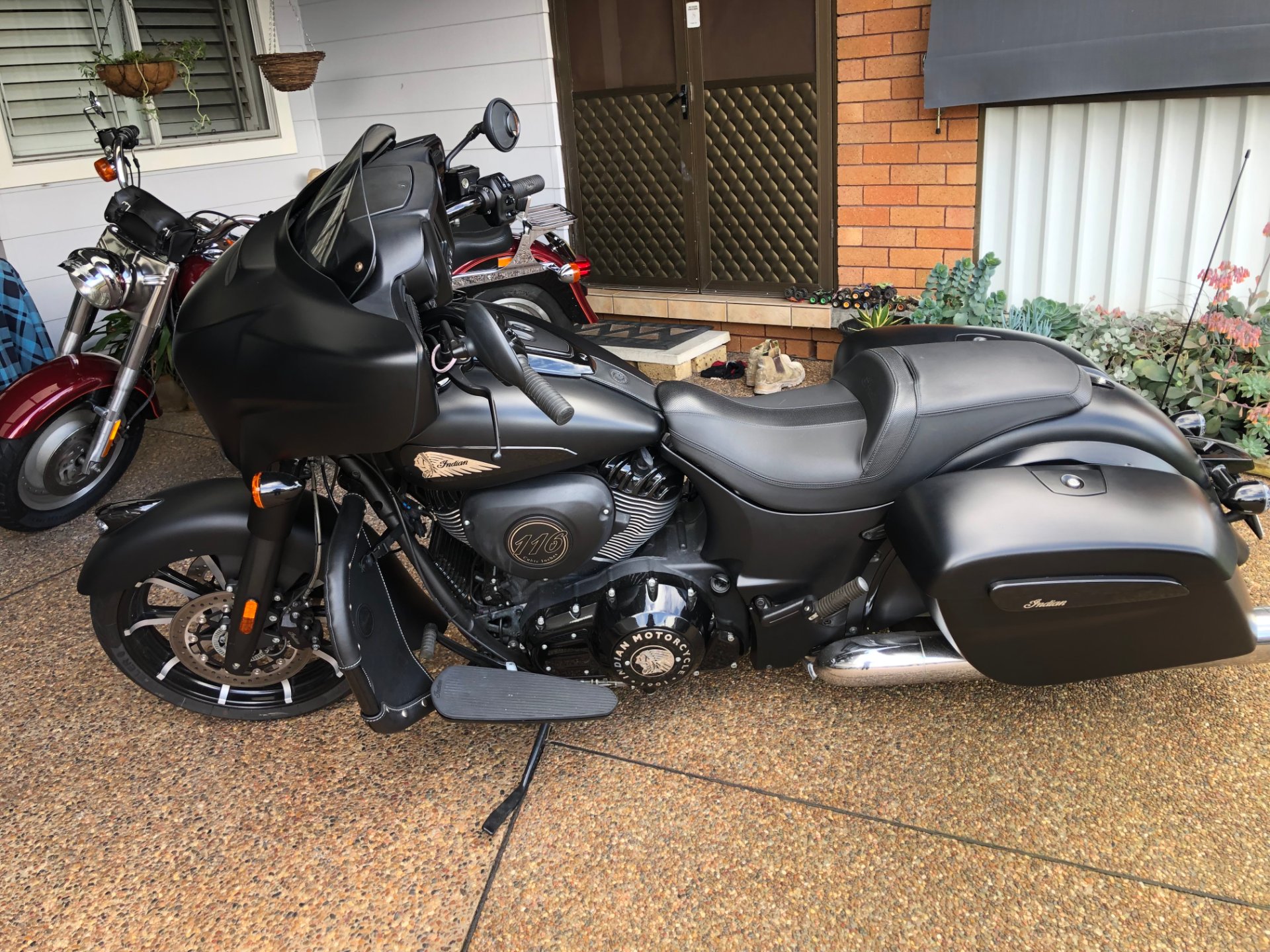 2022 indian chieftain dark horse tourer