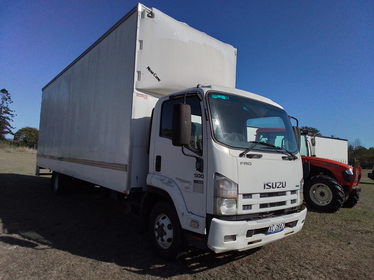 2012 isuzu frd 500 pantech