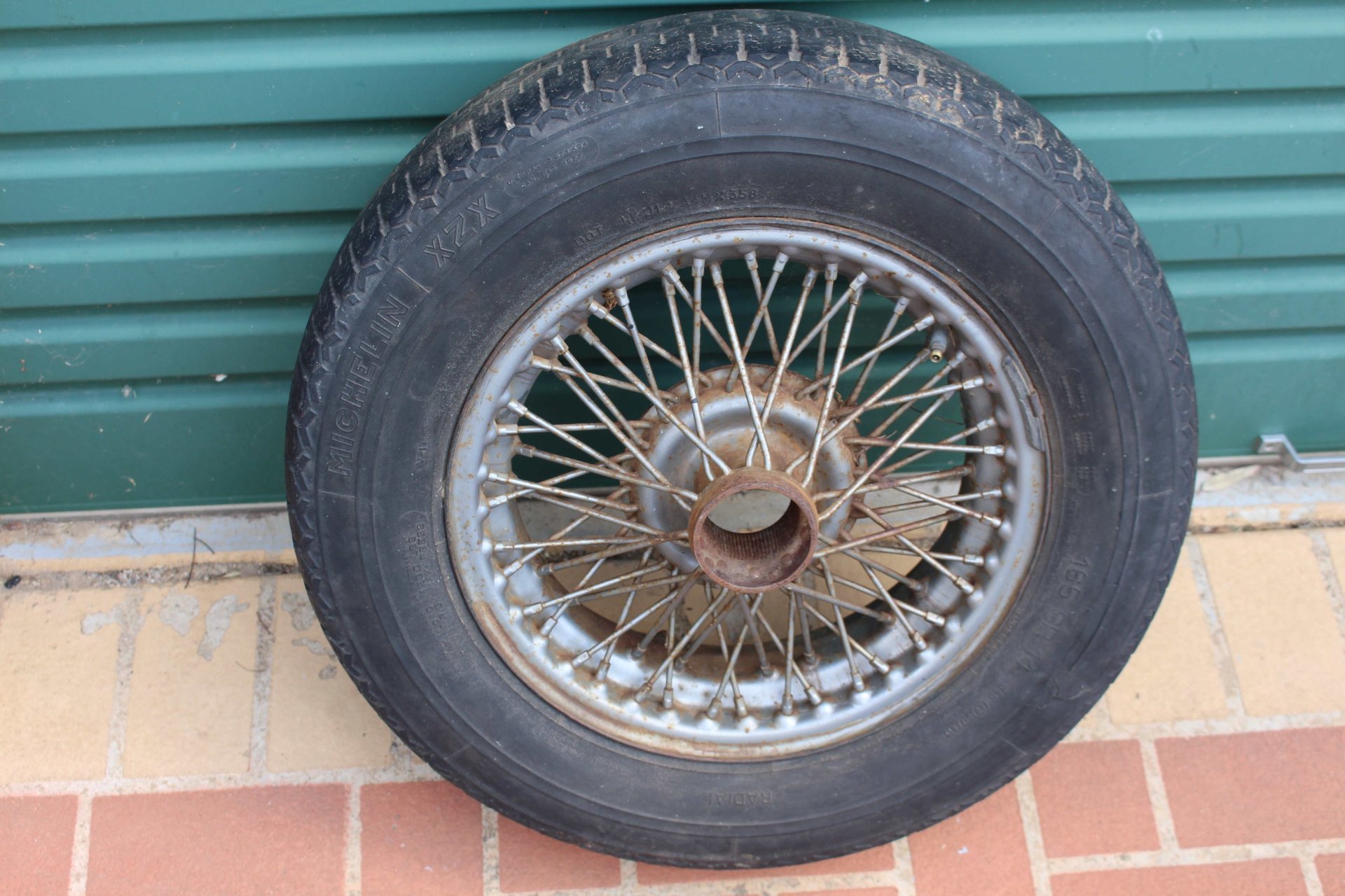 mga wire wheel