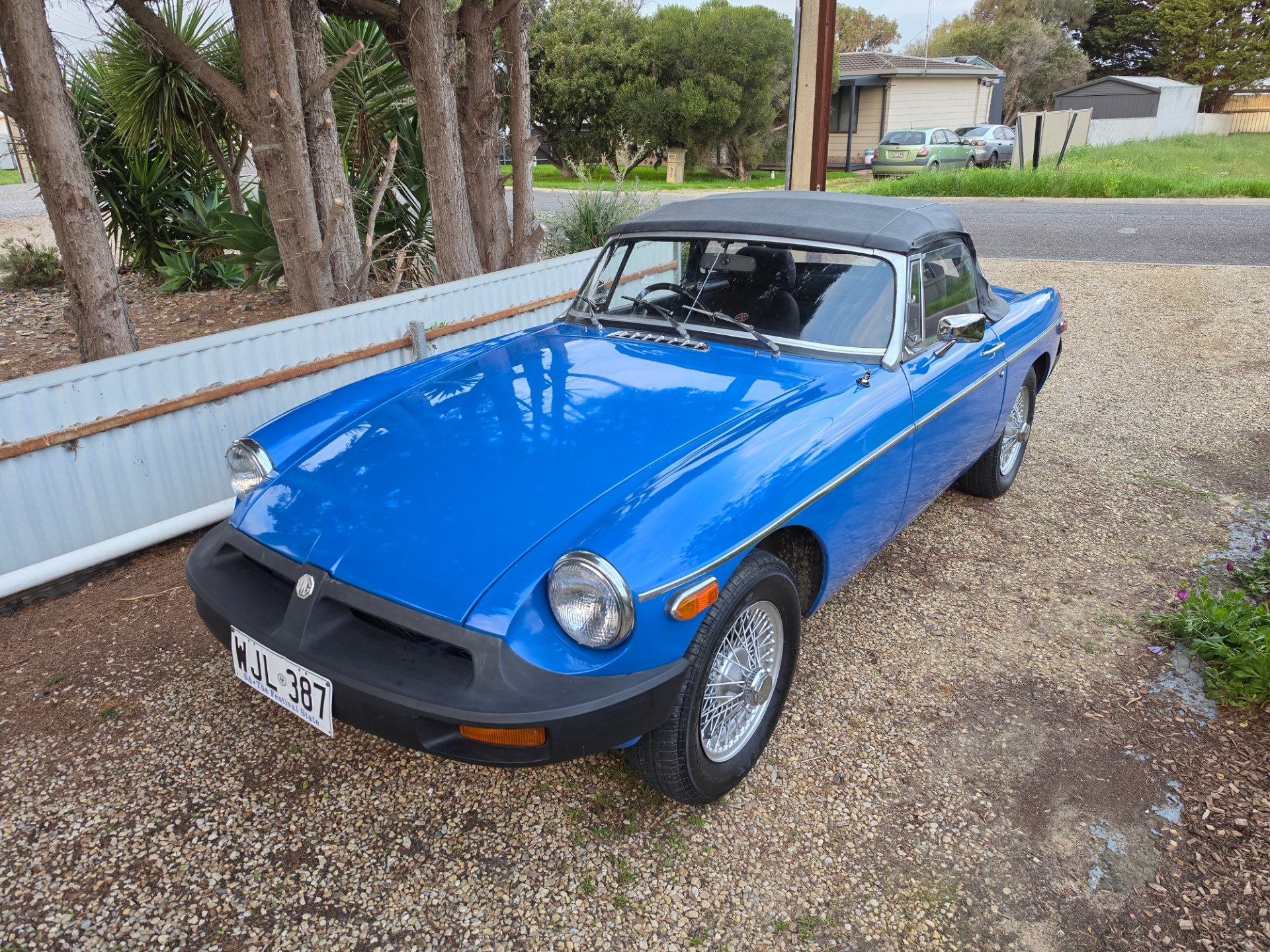 1975 mg mgb roadster 