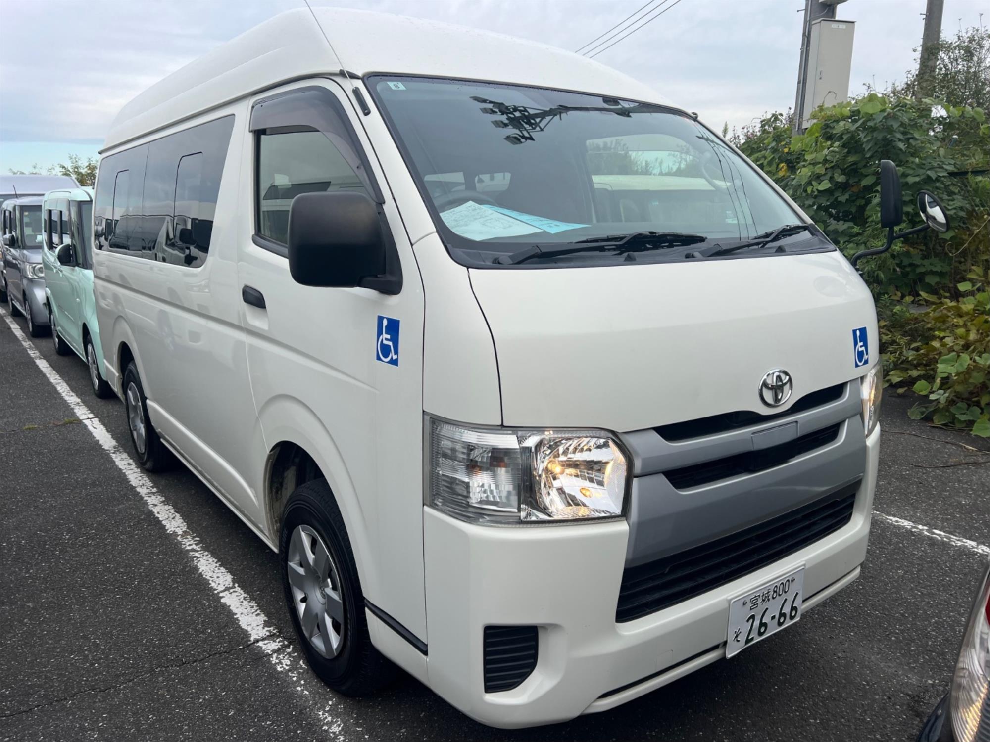 2018 toyota hiace 4wd high roof automatic van