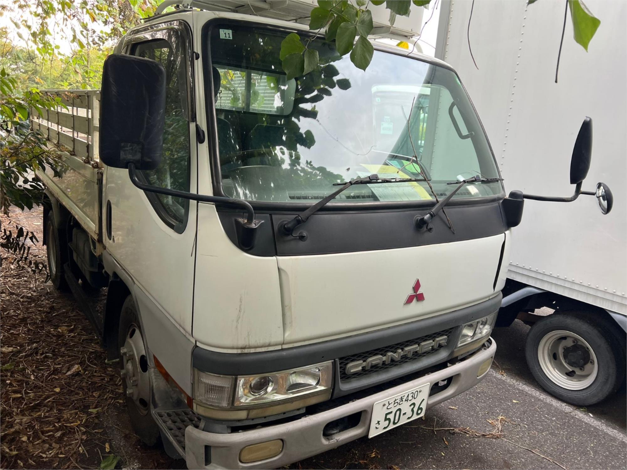 1999 mitsubishi canter automatic tray