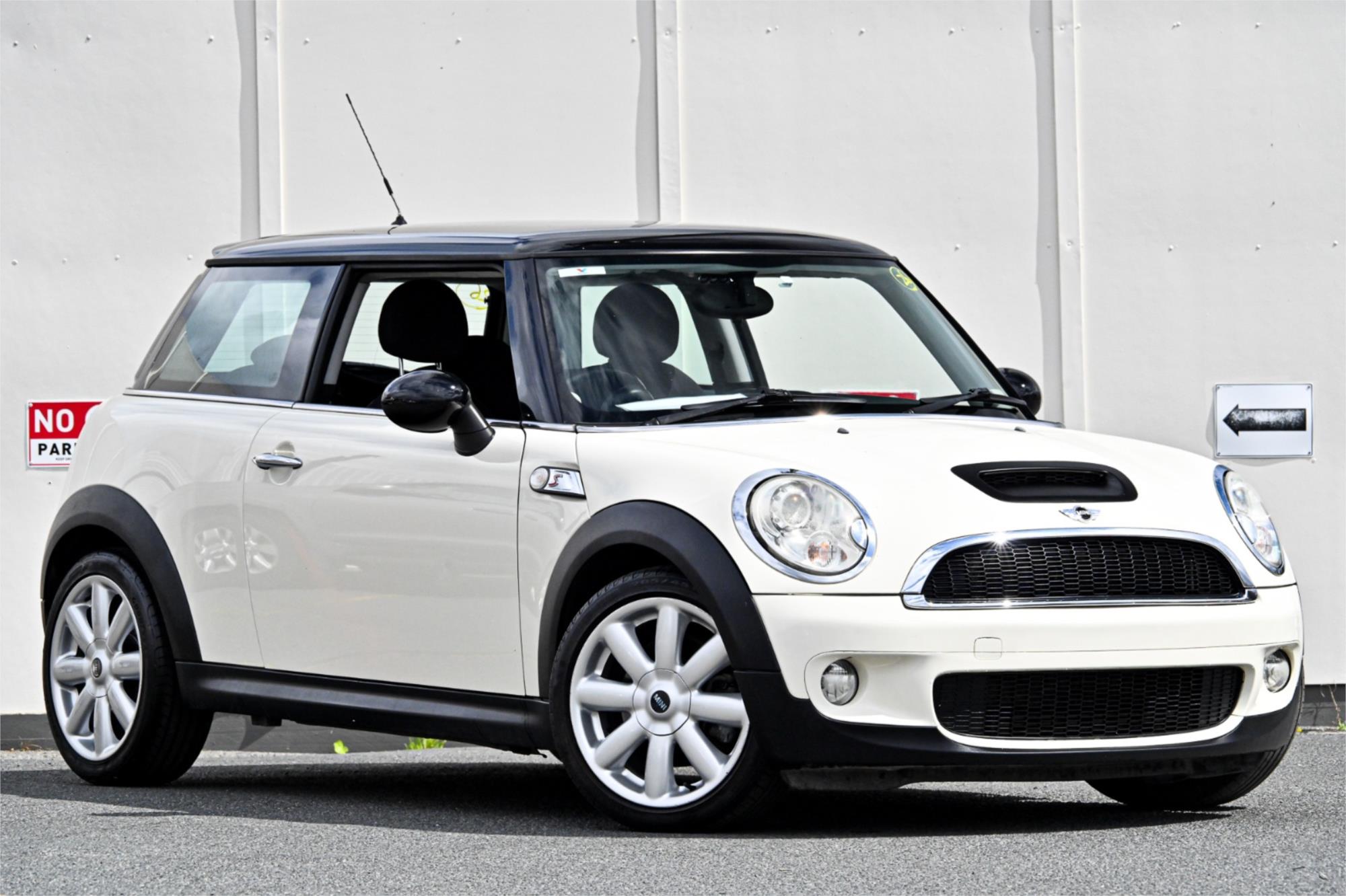 2009 mini hatch r56 cooper s manual hatchback