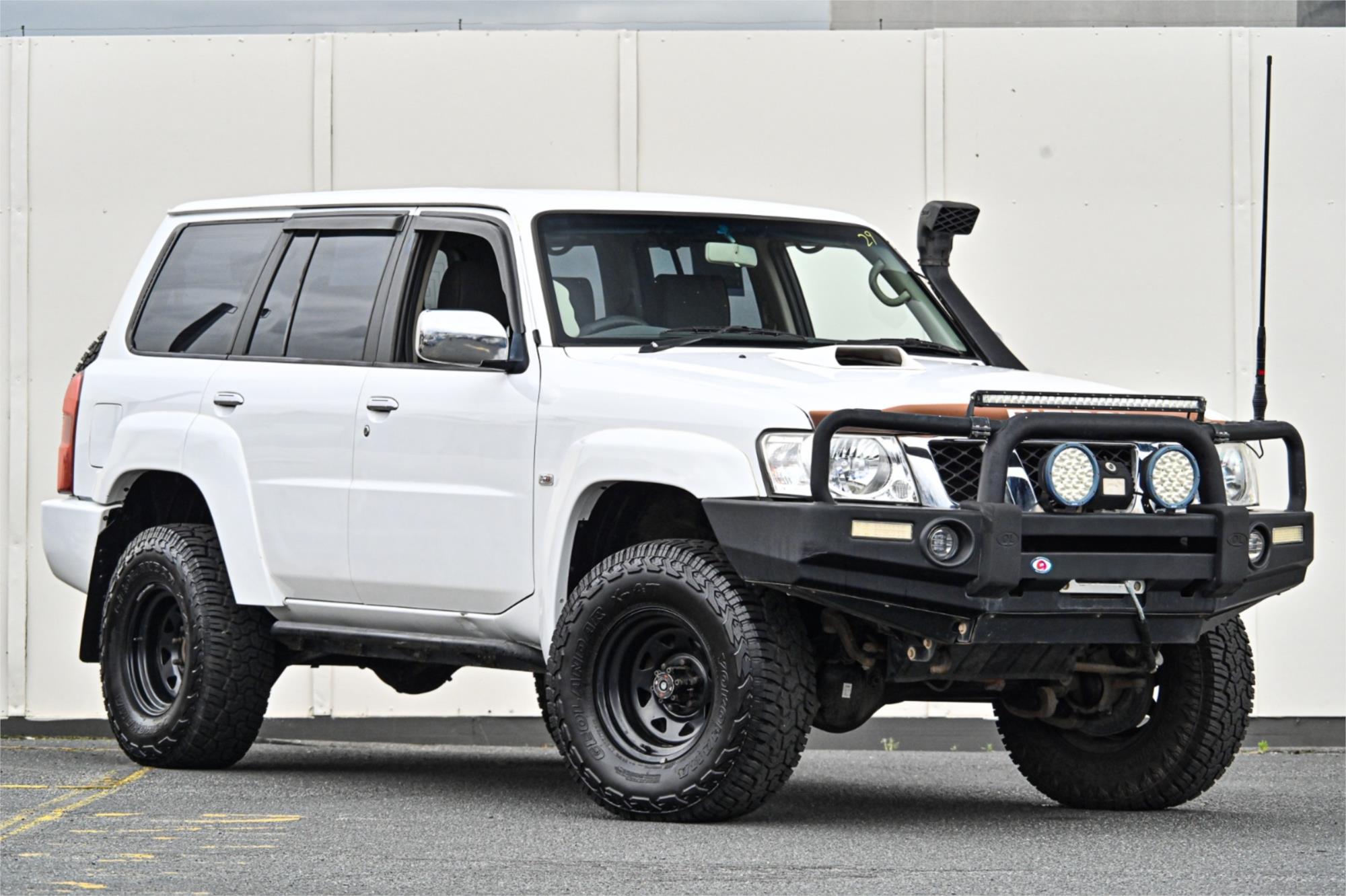 2013 nissan patrol y61 gu 8 st automatic wagon