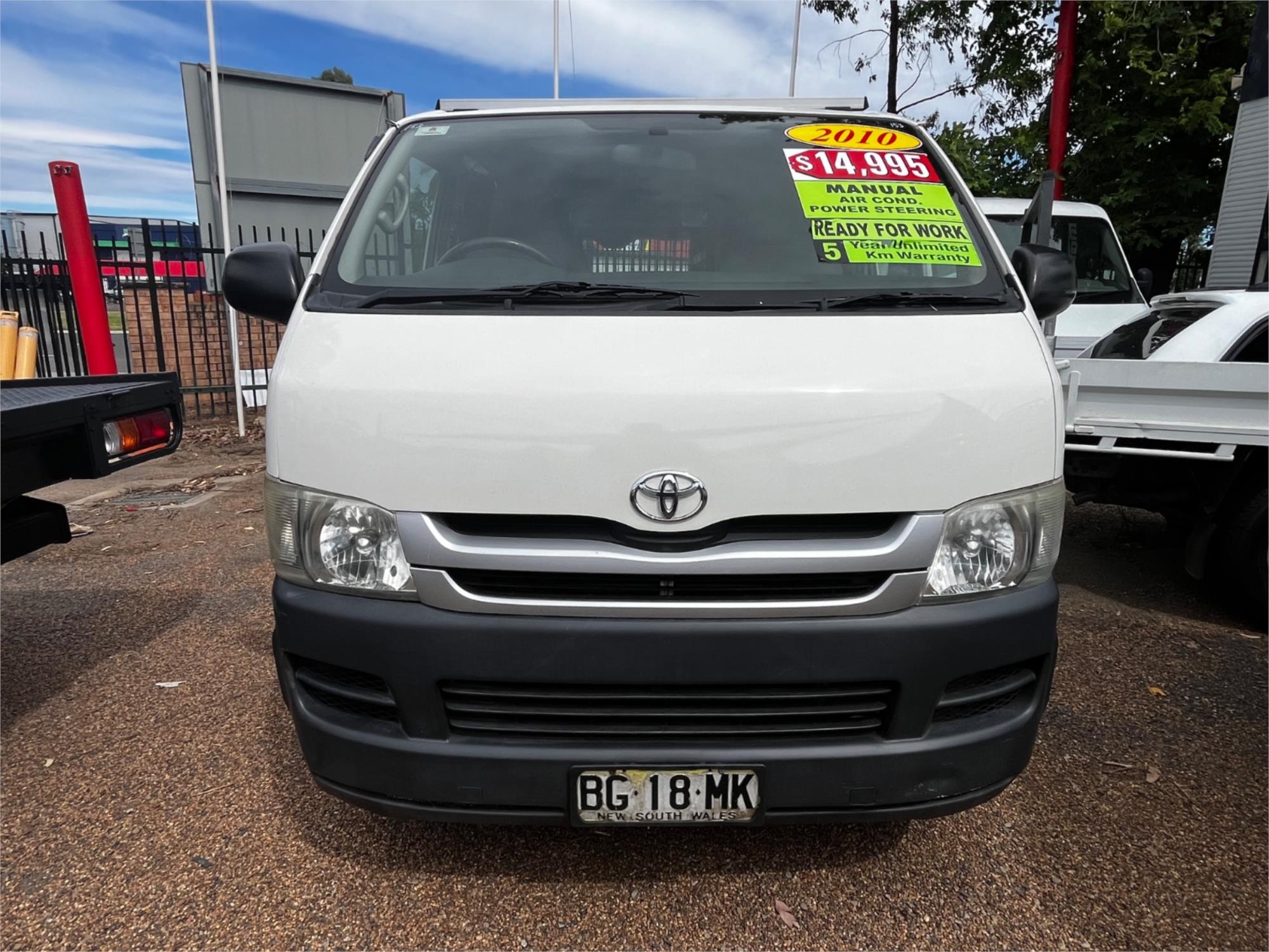2010 toyota hiace trh201r manual van