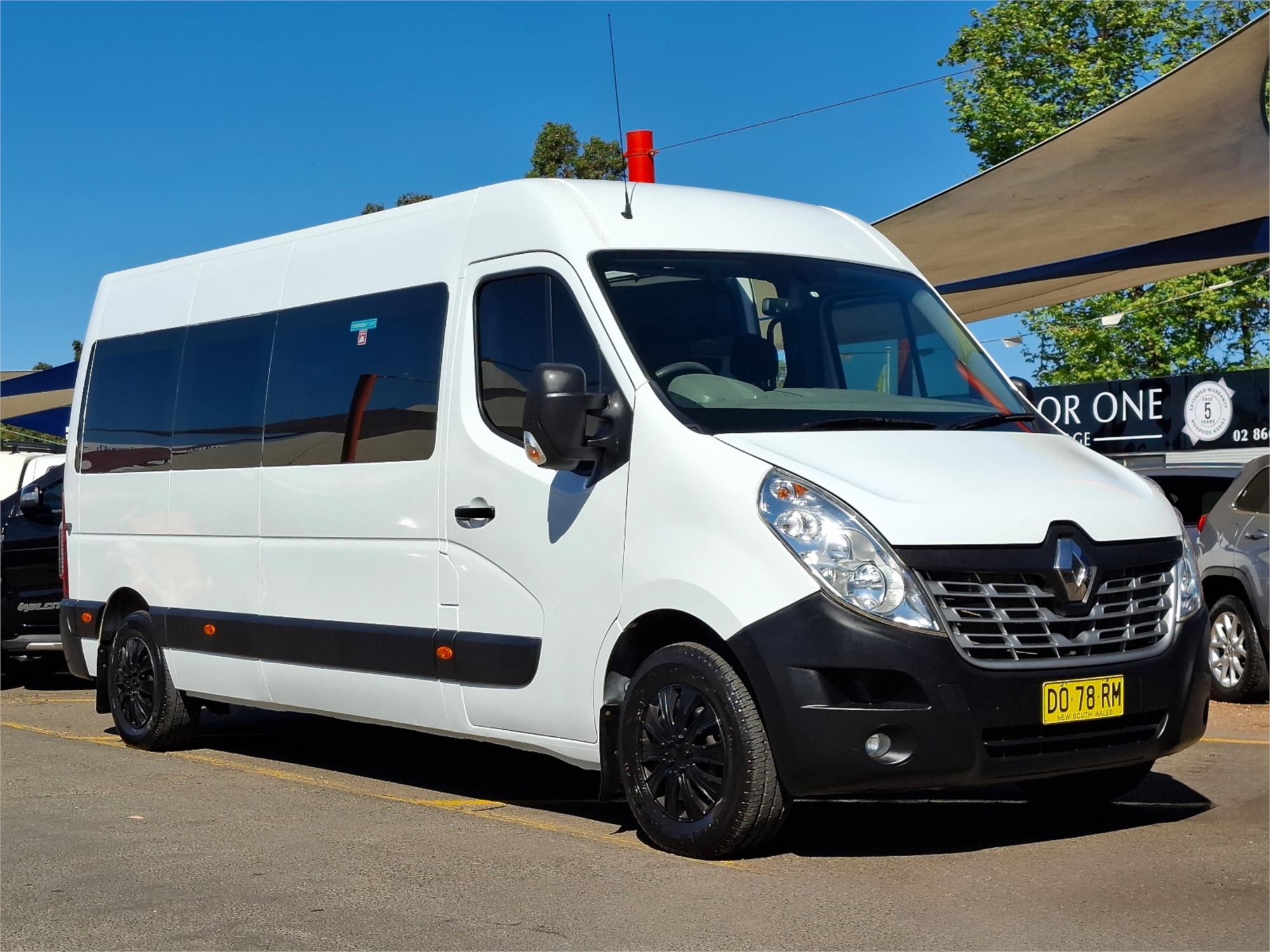 2017 renault master x62 sports automatic single clutch bus