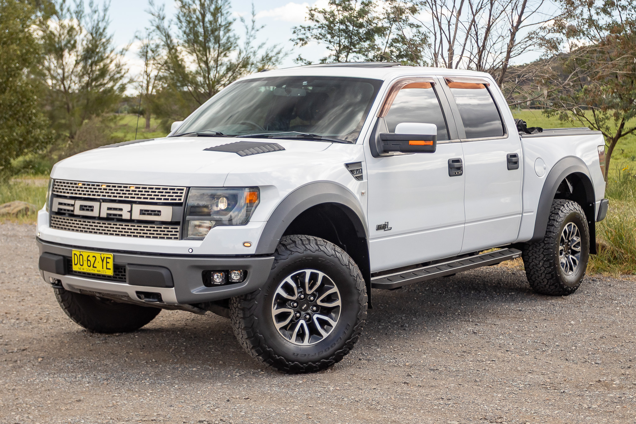 05/2015 ford f-150 svt raptor lwb (4x4) my15 4d super crew cab p/up