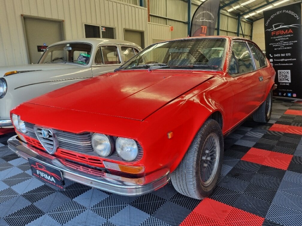 1977 alfa romeo gtv 2000 manual 2d coupe