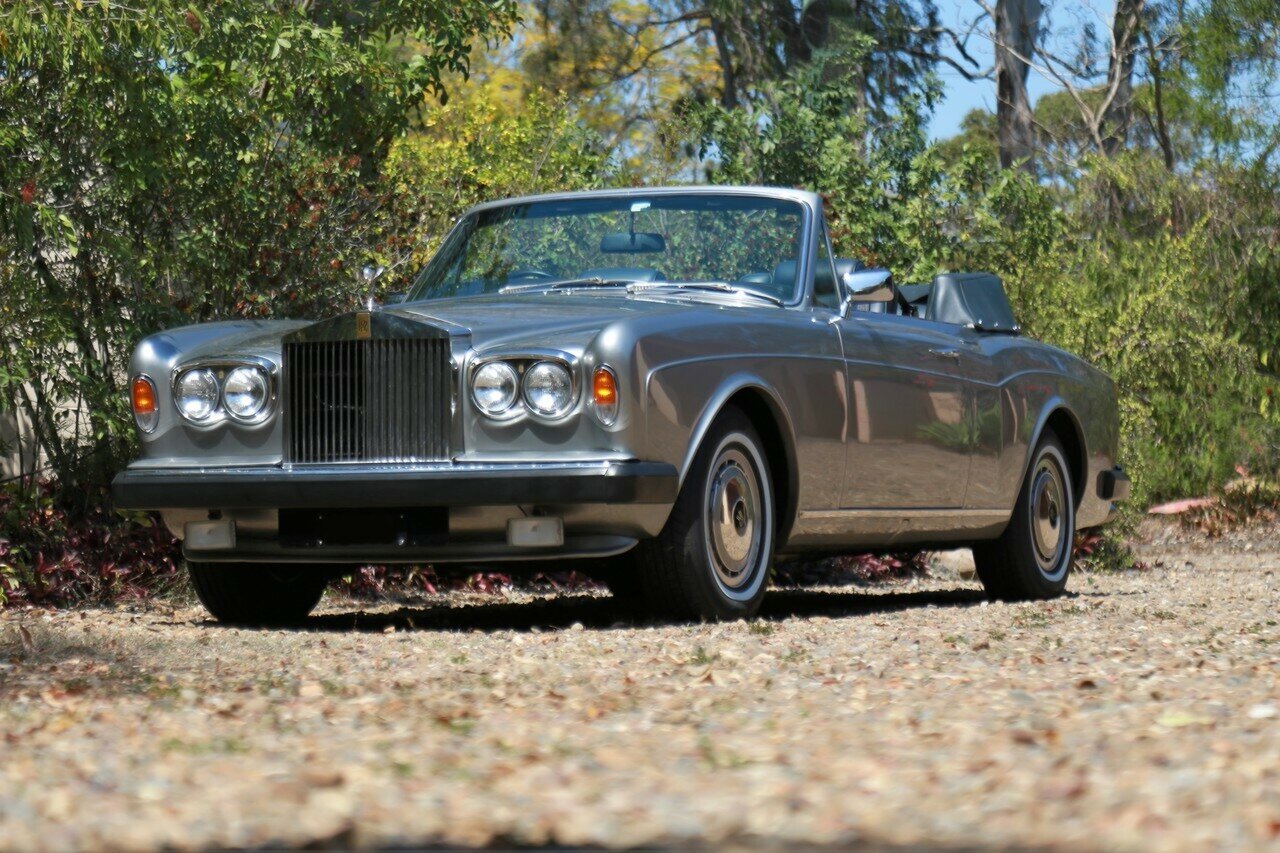 1982 rolls-royce corniche 4 sp automatic 2d convertible