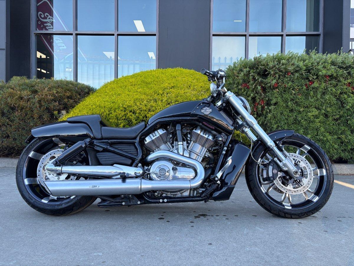 2012 harley-davidson v-rod muscle (vrscf) cruiser