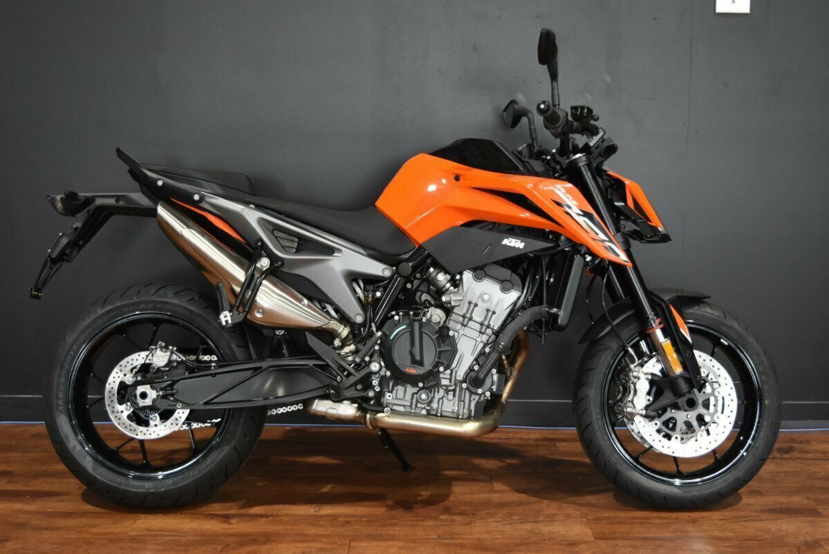2024 ktm 790 duke road