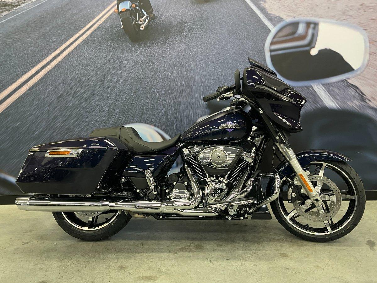 2025 harley-davidson street glide 117 (flhx) road