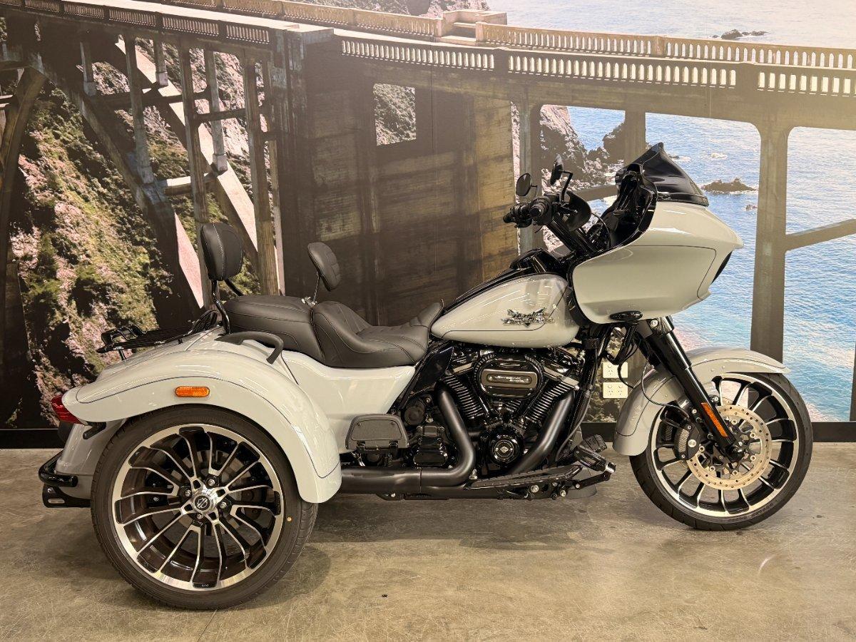 2025 harley-davidson road glide 3 (fltrt) trike
