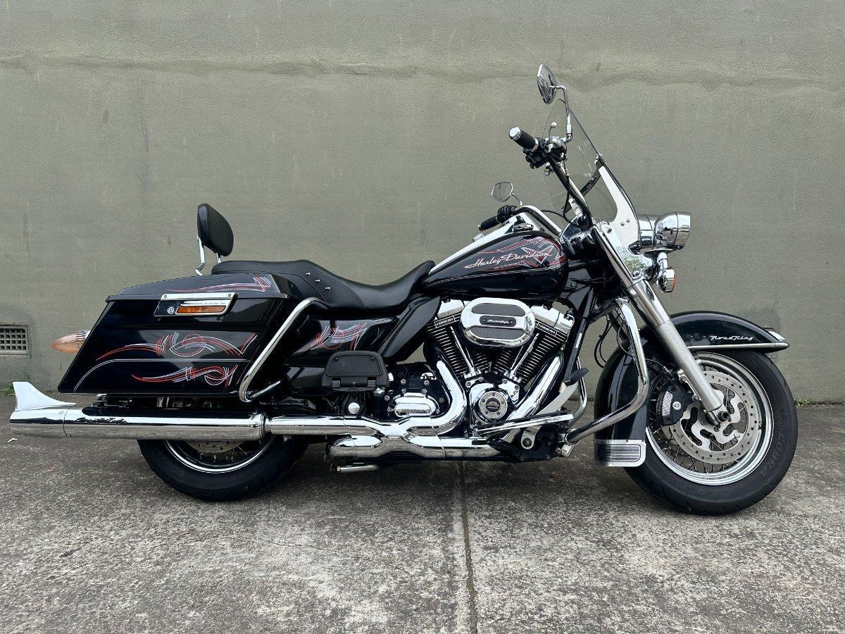 2009 harley-davidson road king 1584 (flhr) cruiser
