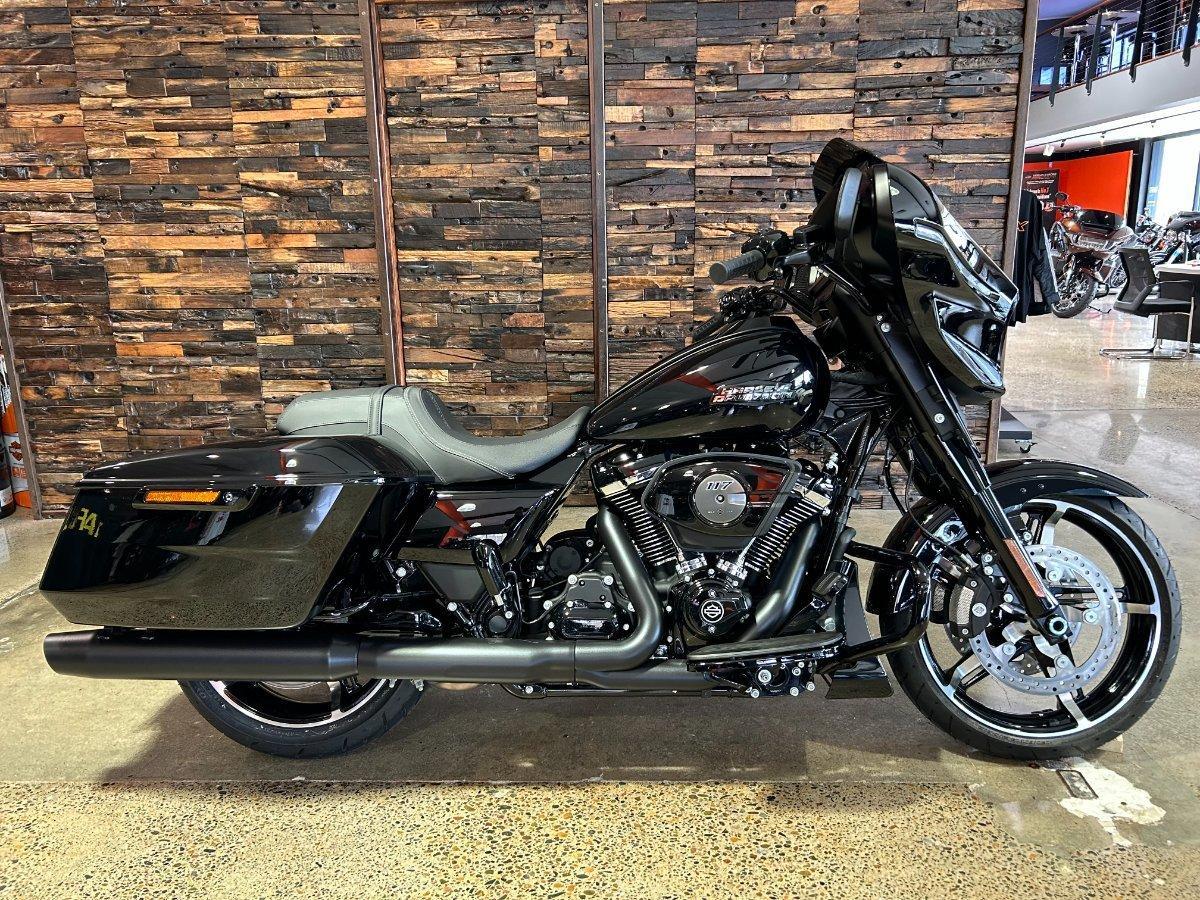2025 harley-davidson street glide 117 (flhx) cruiser