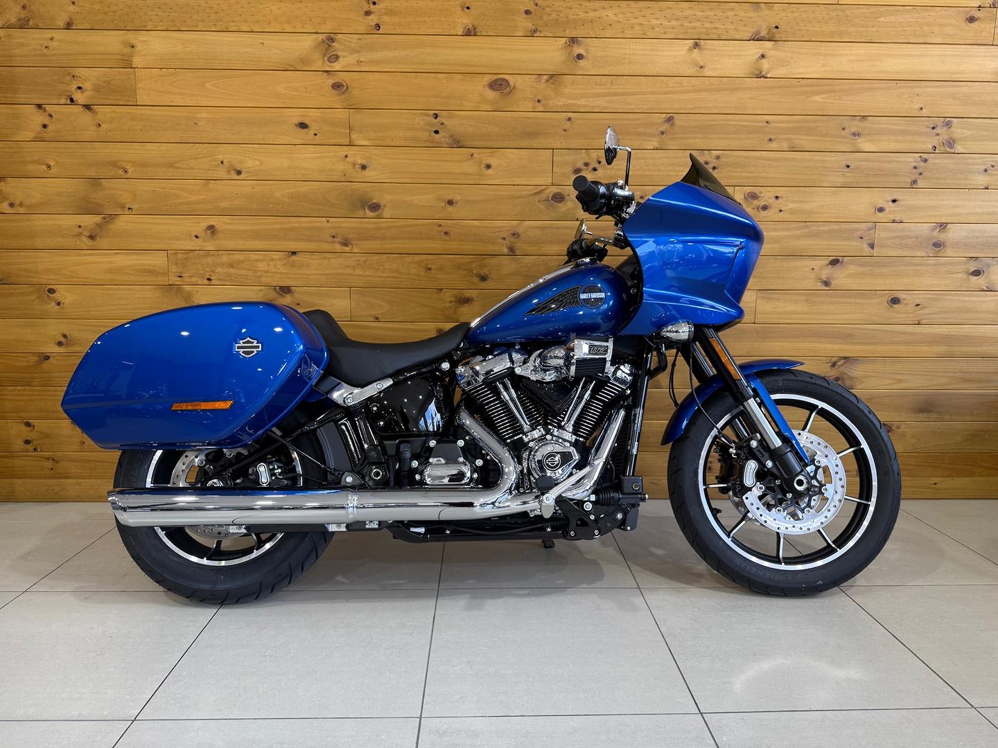 2025 harley-davidson low rider st 117 (fxlrst) road