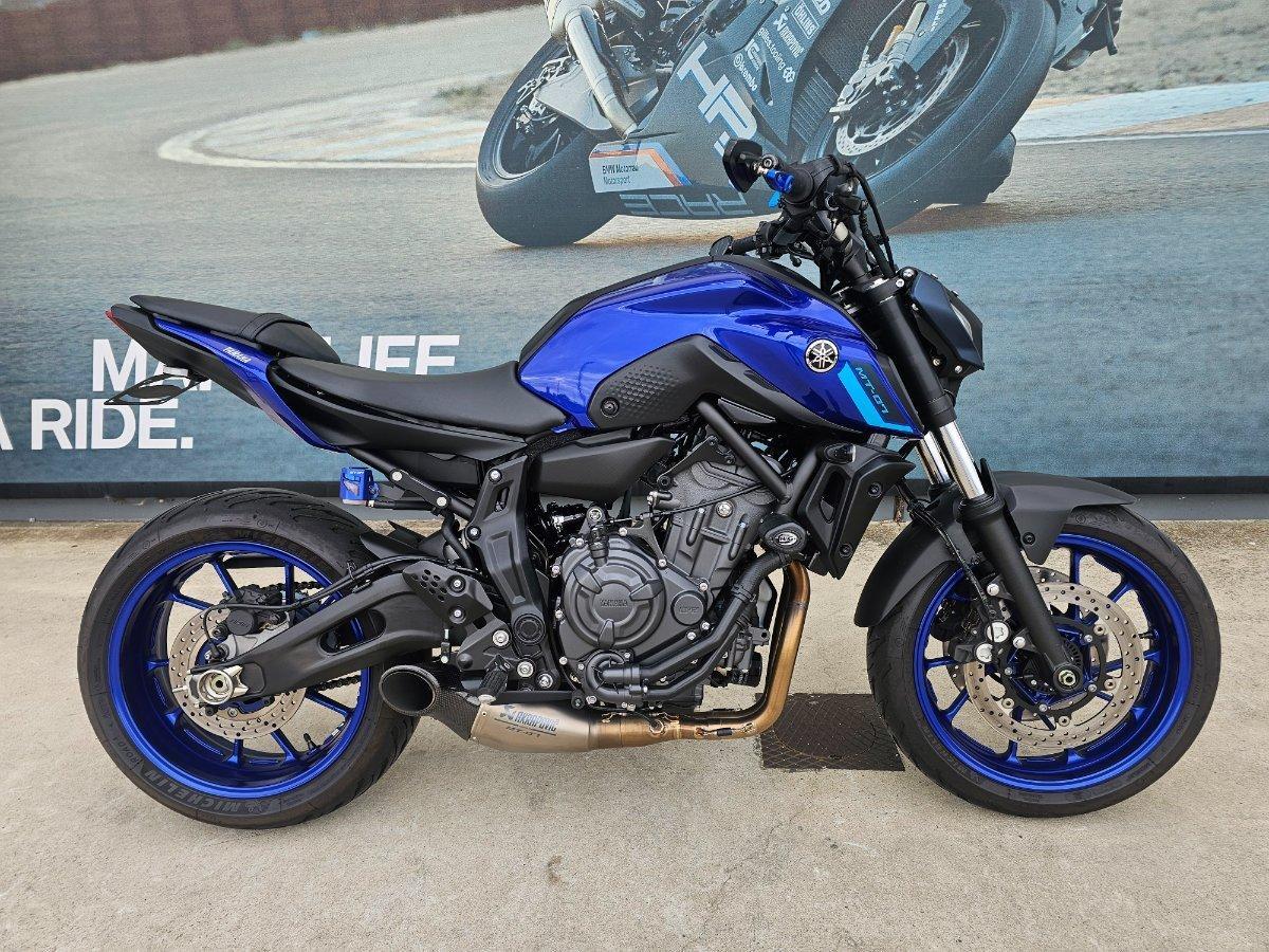 2023 yamaha mt-07 lams road