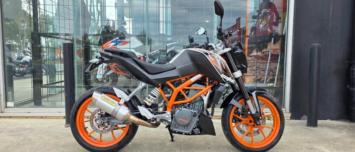 2014 ktm 390 duke road