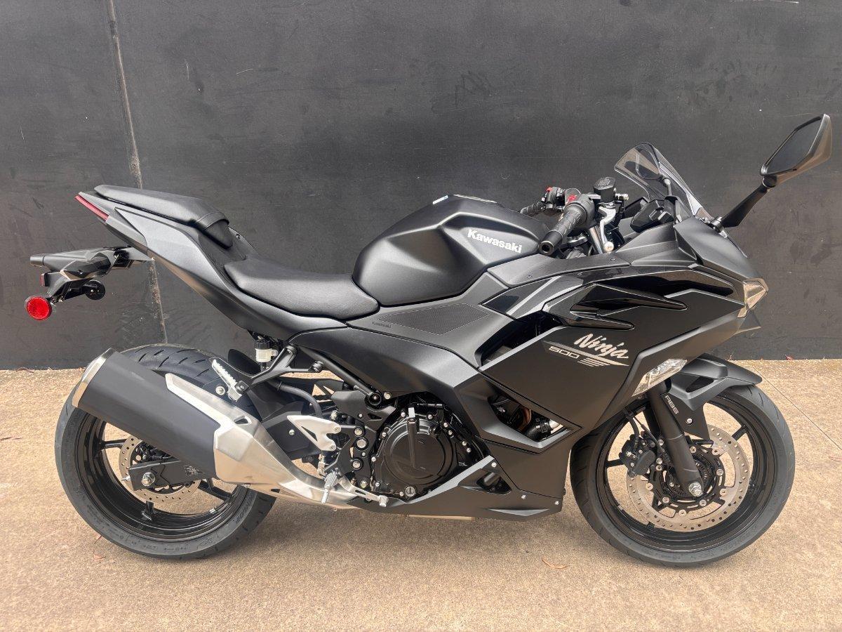 2025 kawasaki ninja 500 (ex500g) my26 sports