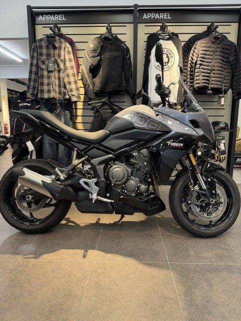2025 triumph tiger sport 800 dual sports