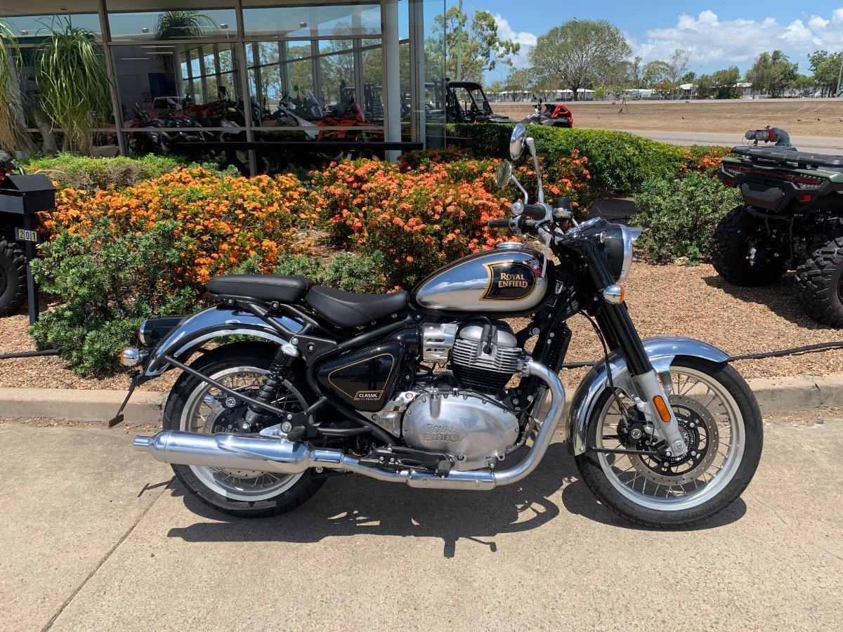 2025 royal enfield classic 650 road